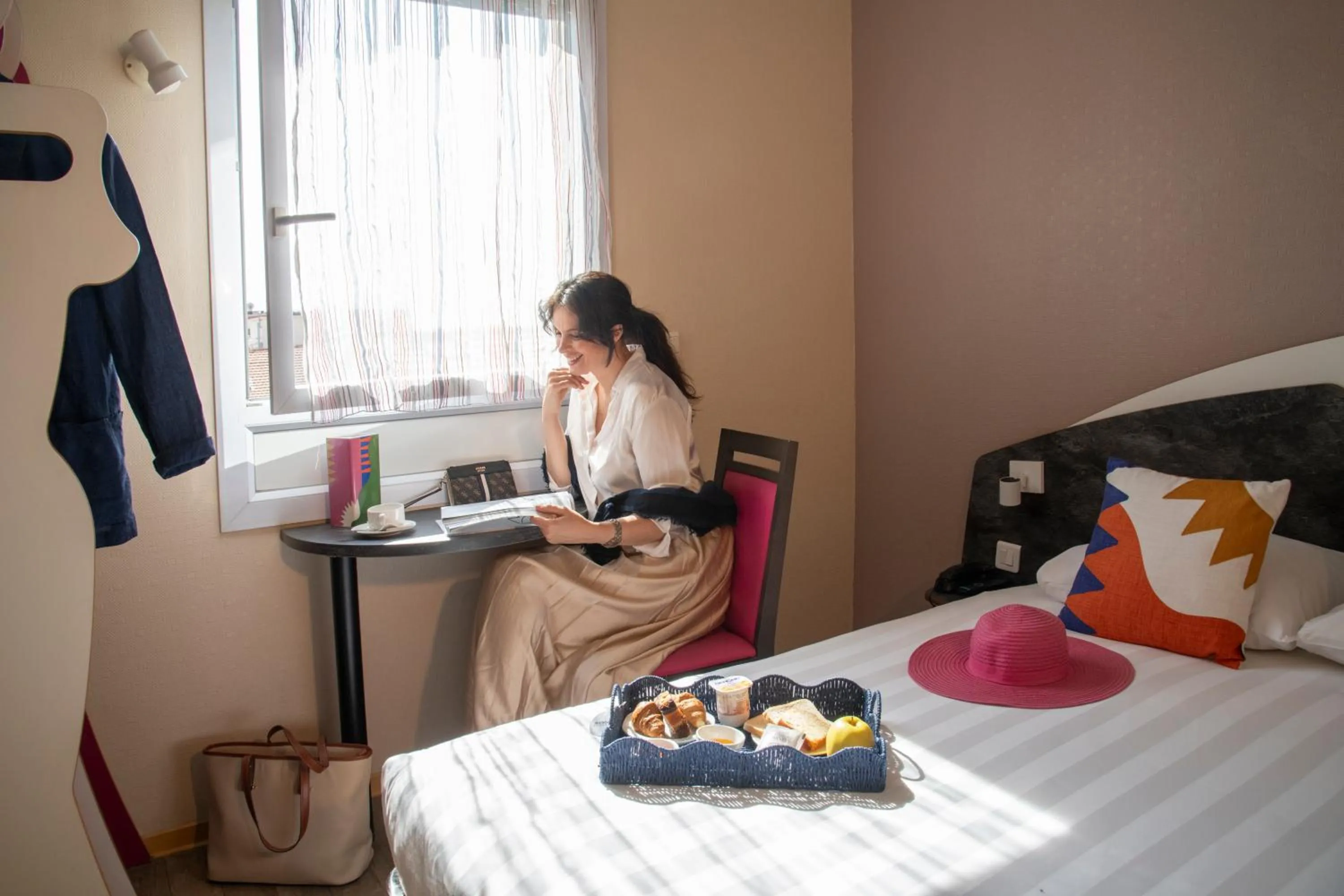 Bedroom, Bed in L'Esterel