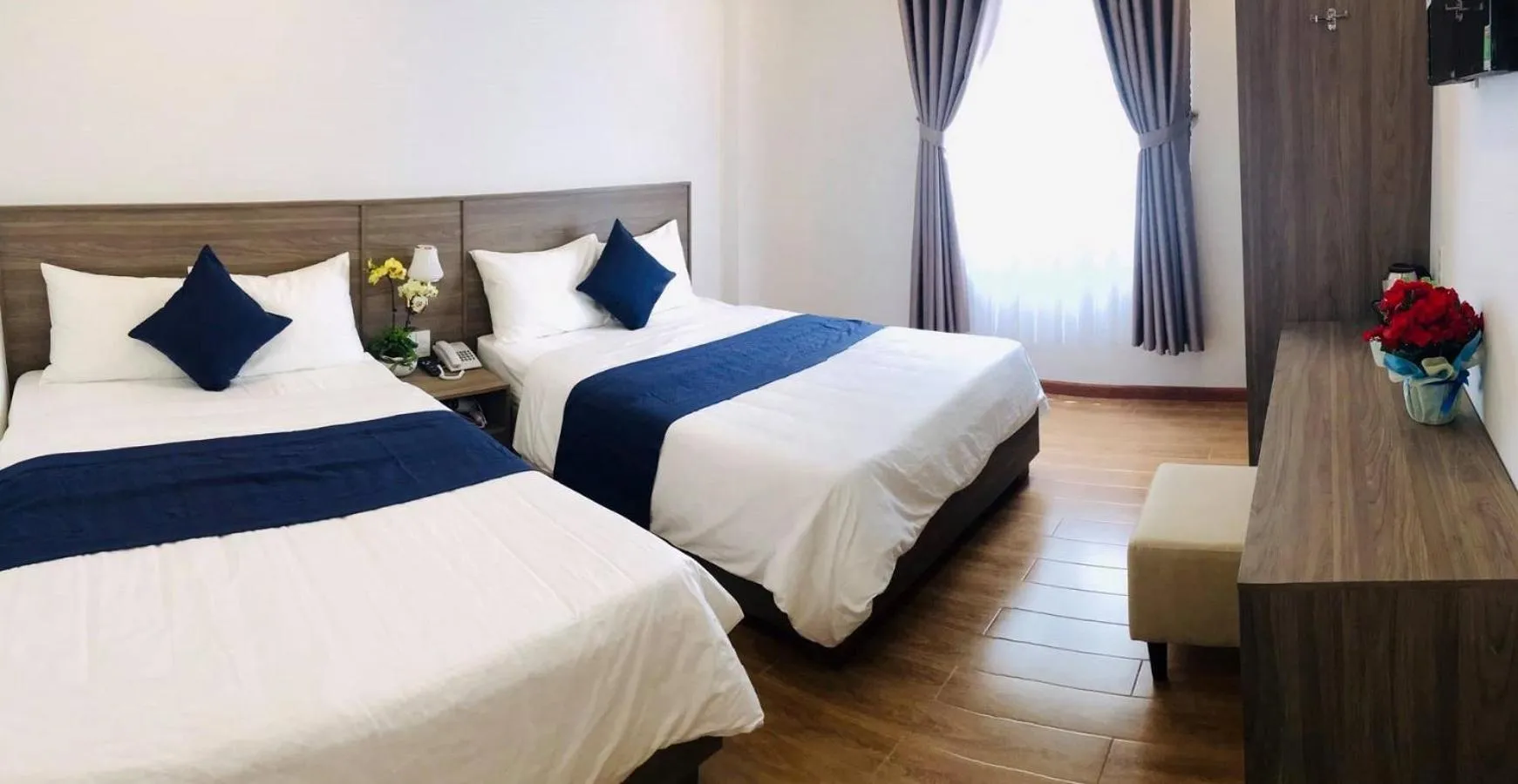 Bed in DẠ LAN HOTEL