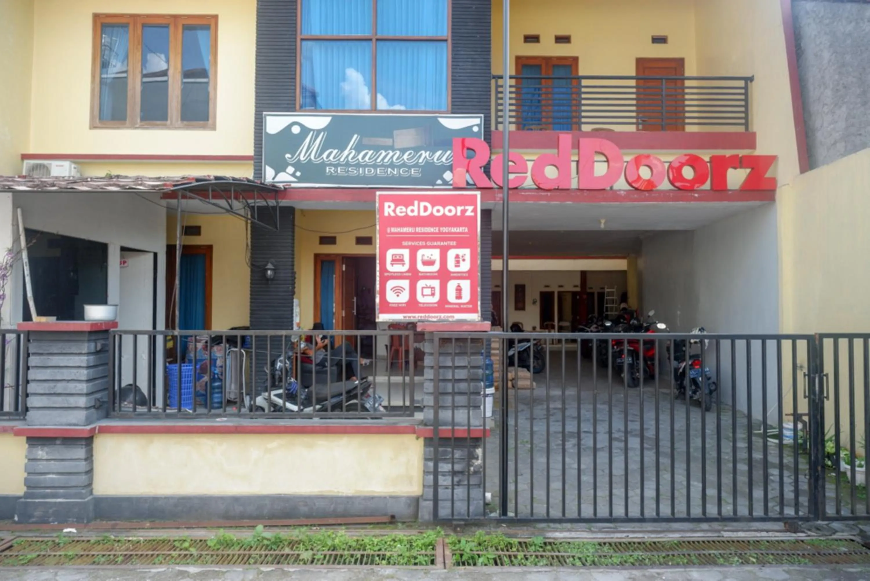 ReDdoorz At Mahameru Residence Yogyakarta