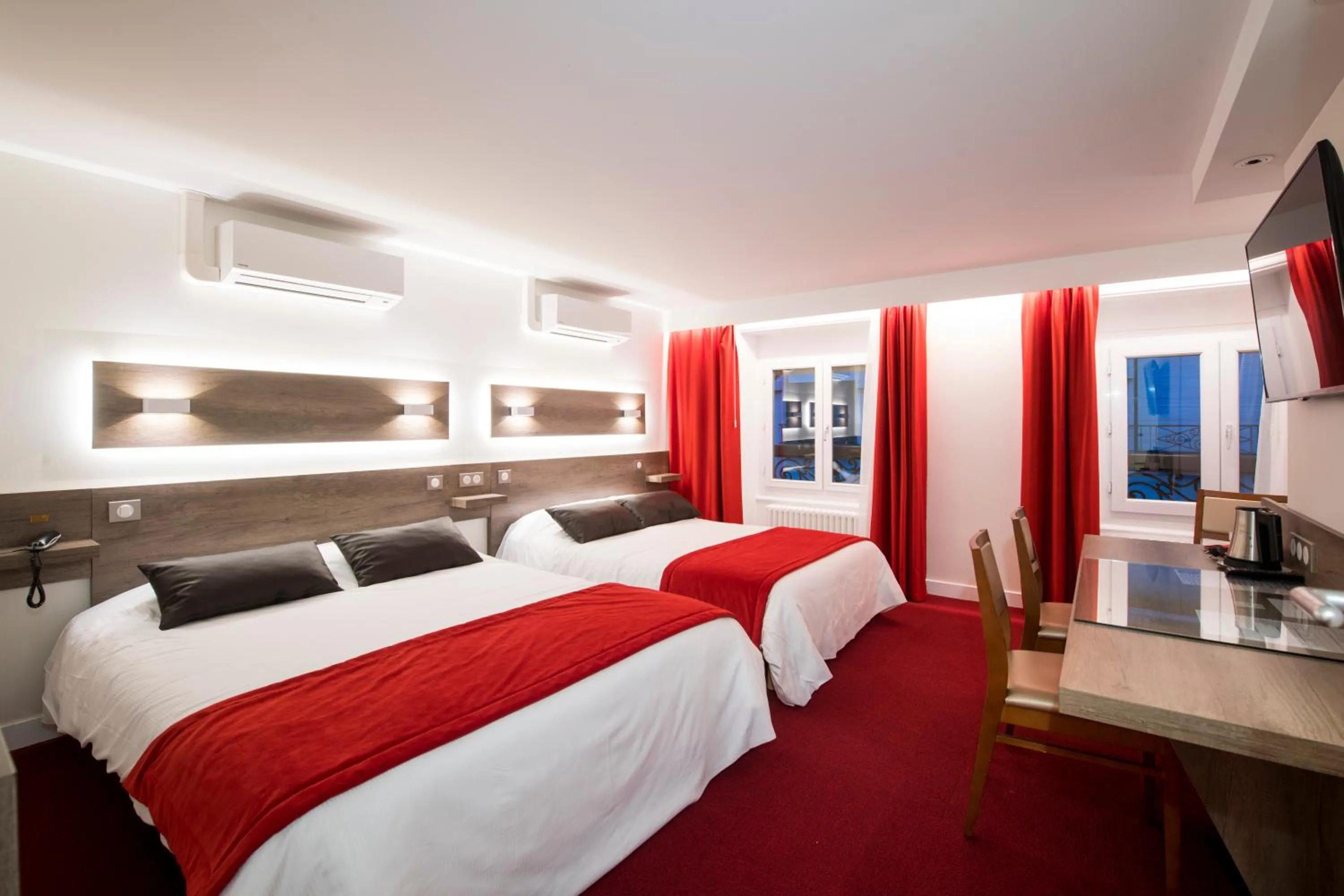 TV and multimedia, Bed in La Résidence