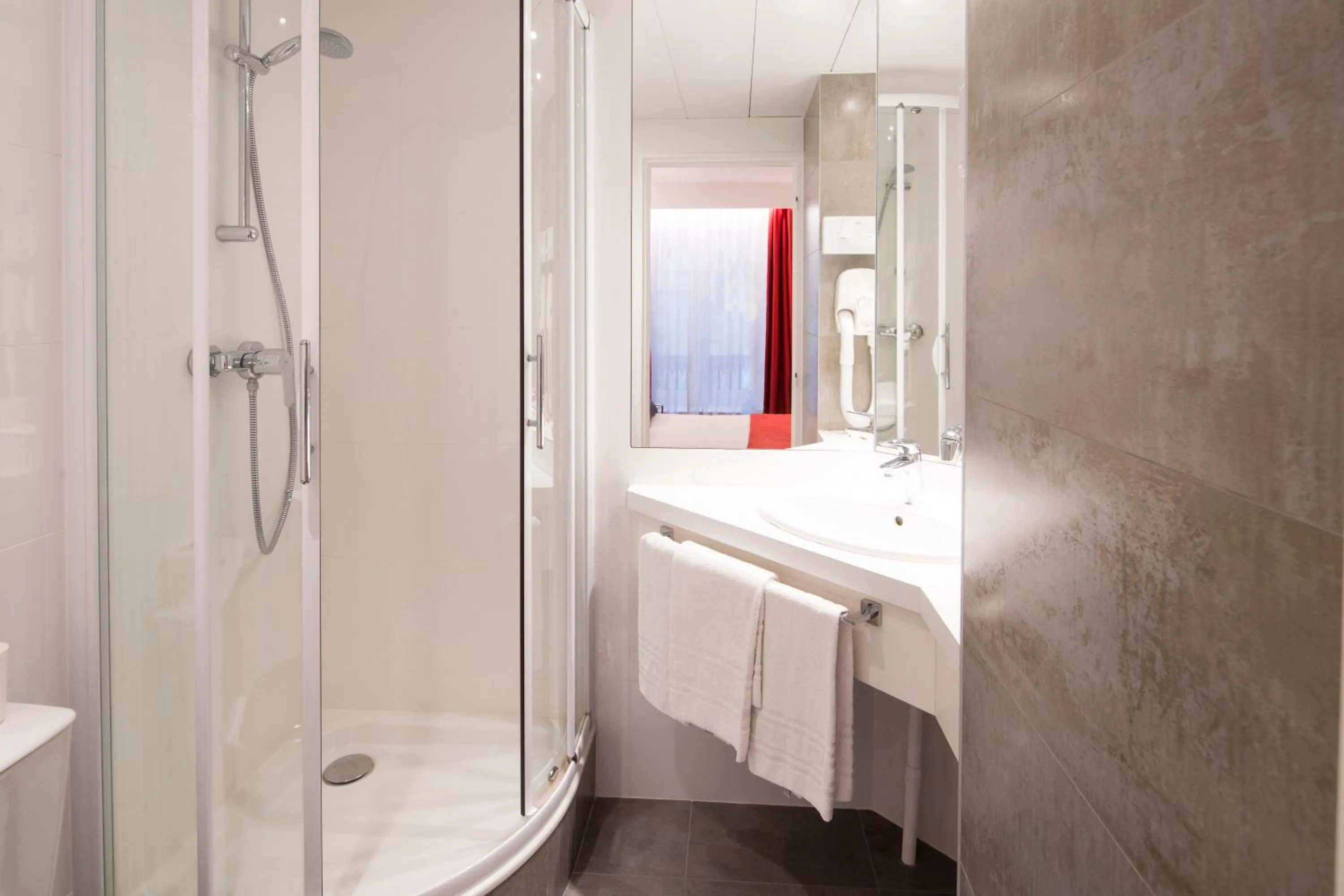 Shower in La Résidence