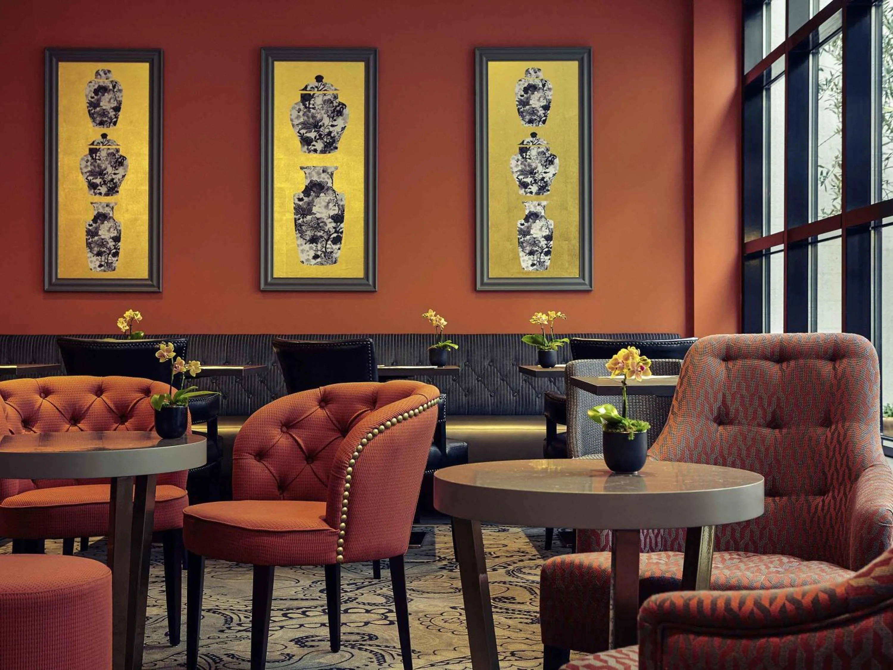 Lounge or bar in Mercure Tour Eiffel Grenelle