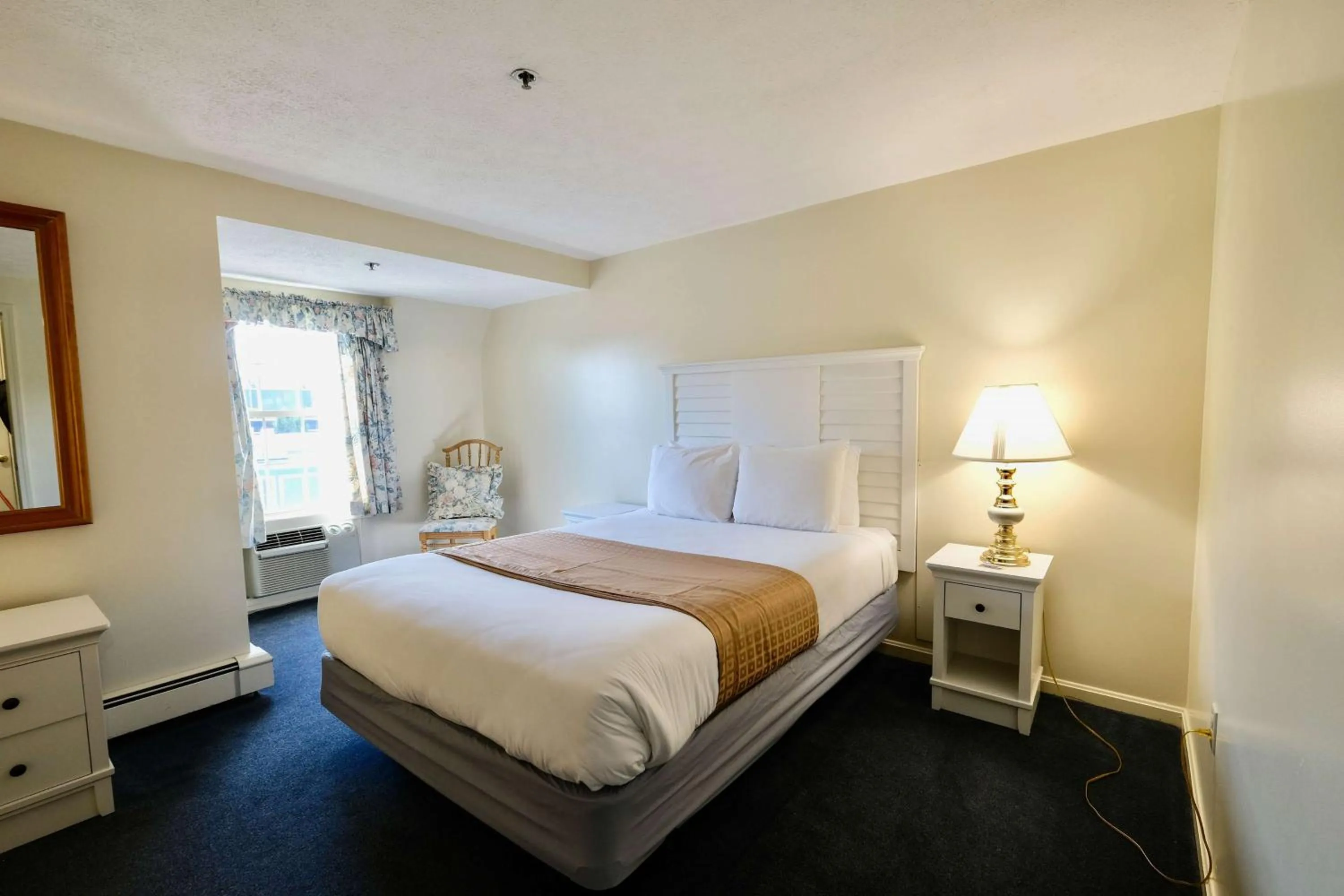 Bedroom, Bed in Seacastles Resort