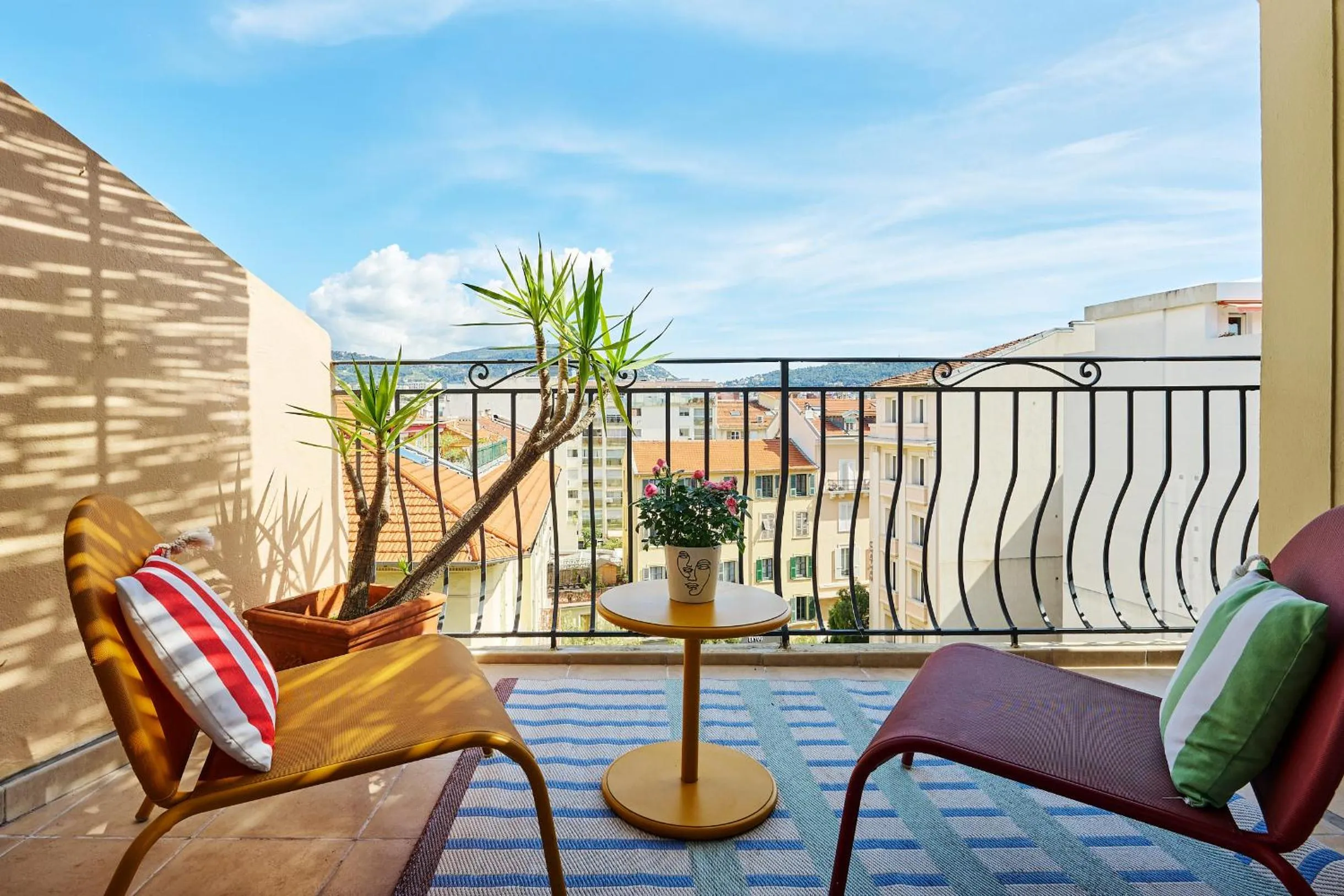Balcony/Terrace in Hotel Le Grimaldi by Happyculture