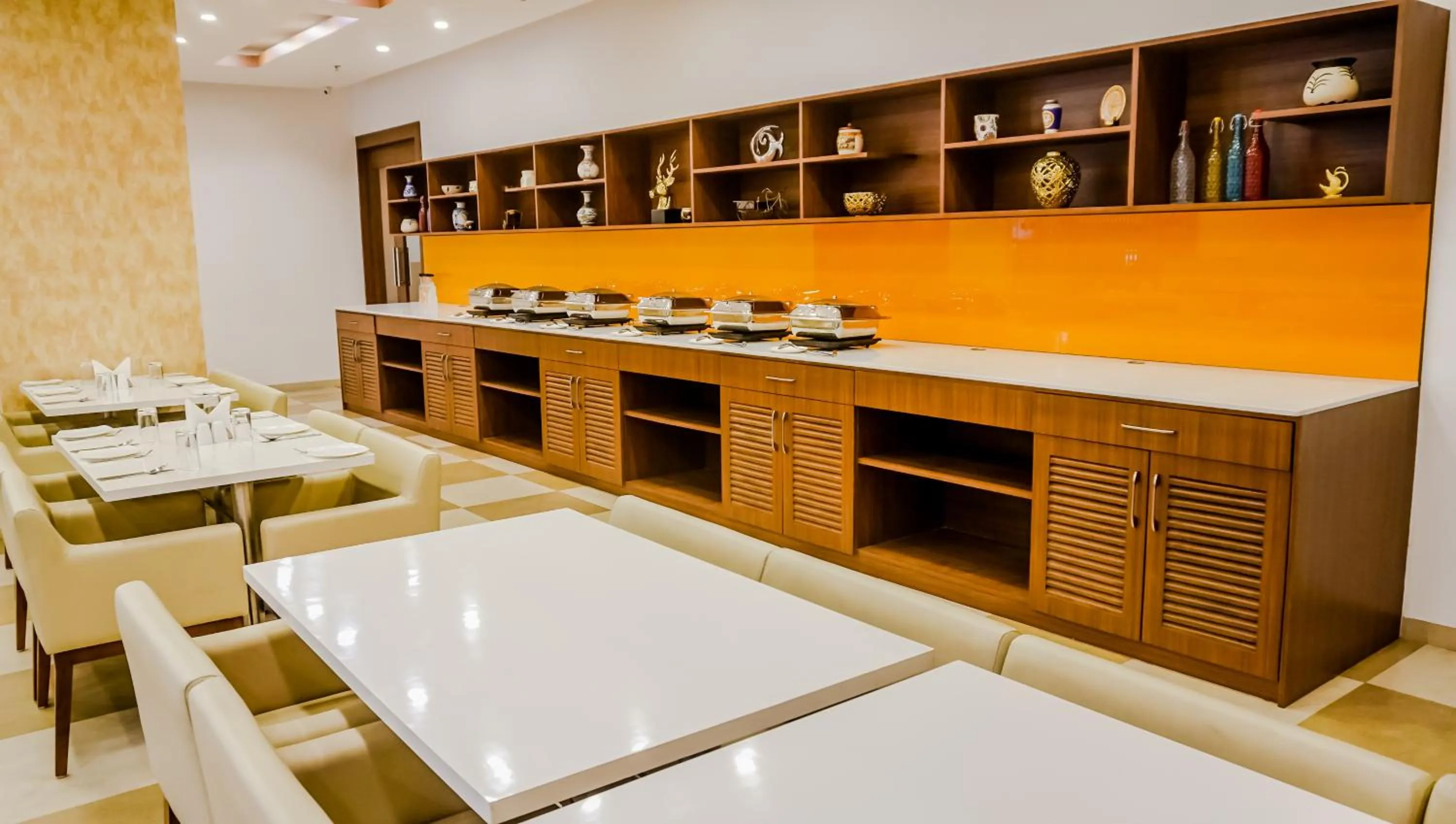 Kitchen or kitchenette in The Altruist Hotel Navi Mumbai-1