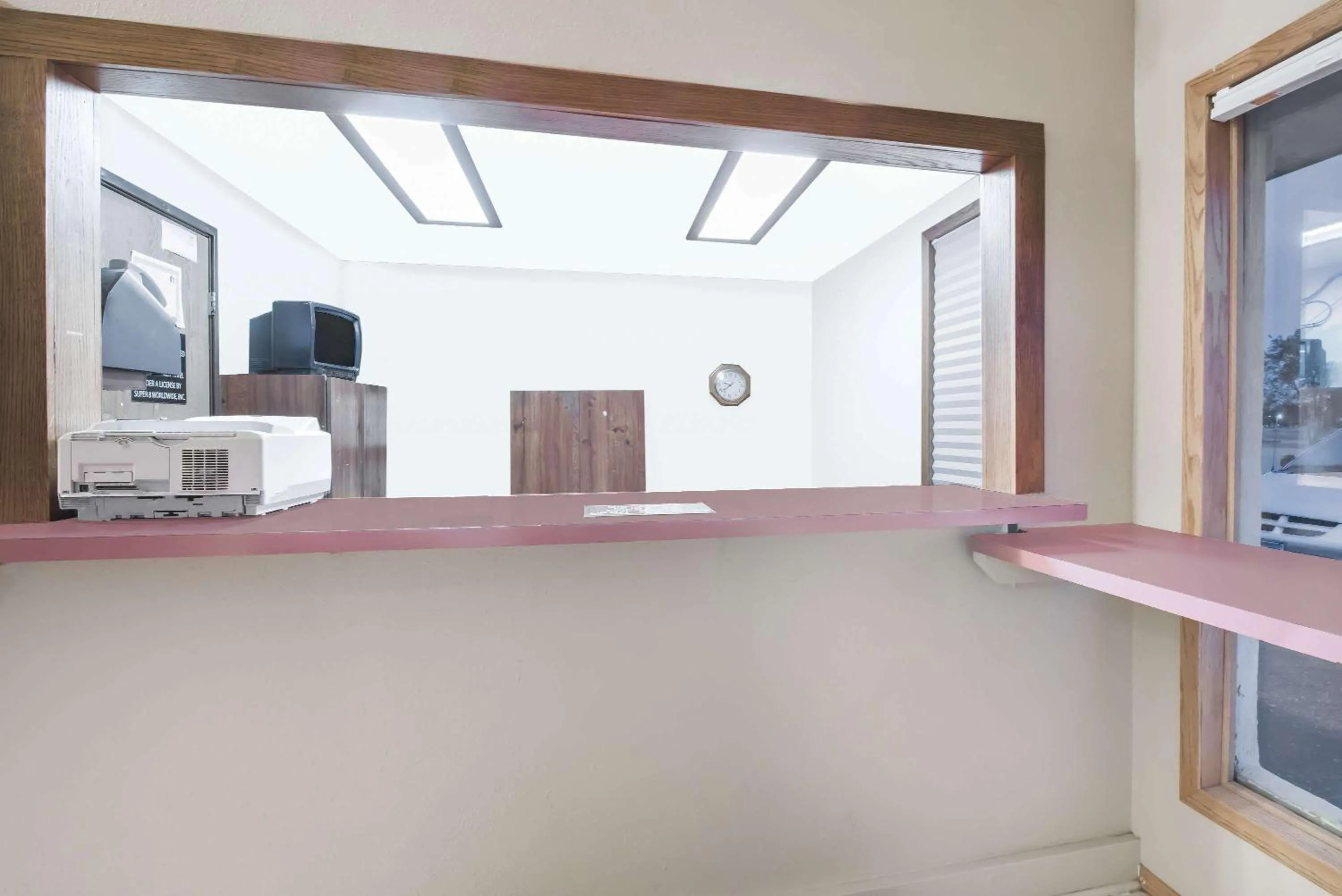 Lobby or reception in Super 8 by Wyndham Miller