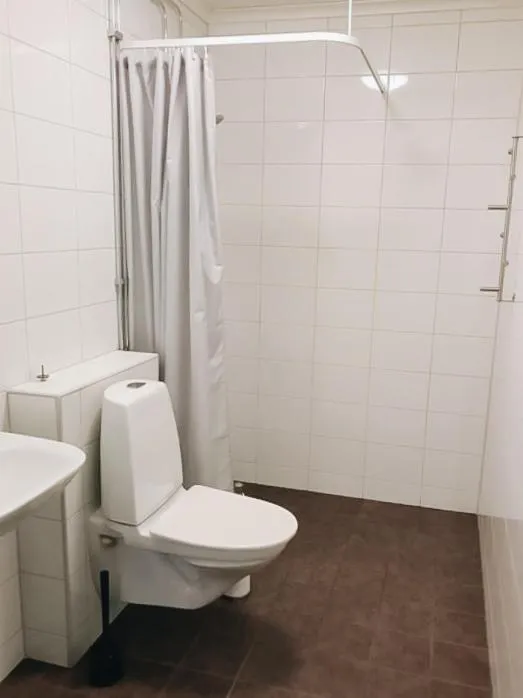 Shower in Åsens Vandrarhem Uvboet