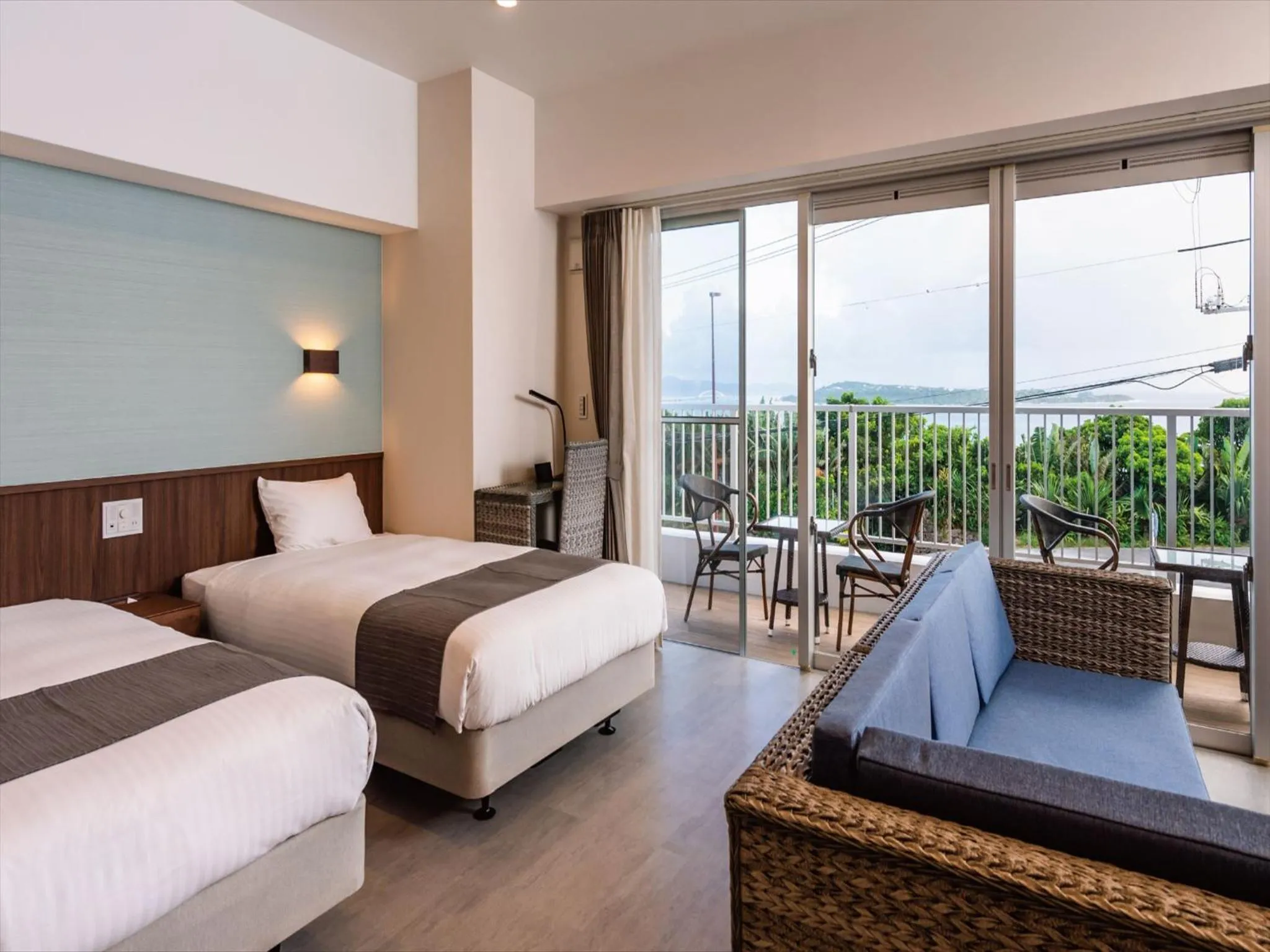 Bed in Sunset Resort Canphou