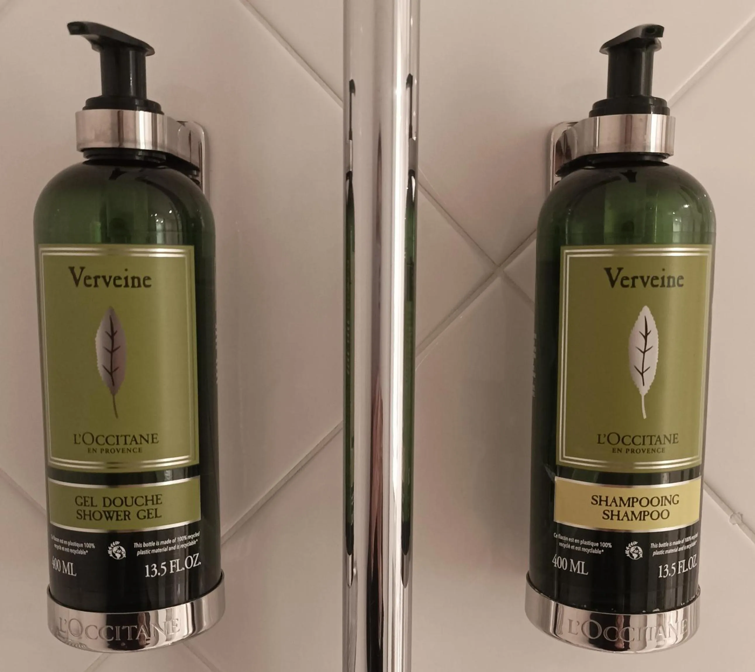 Bathroom in Avignon Grand Hotel