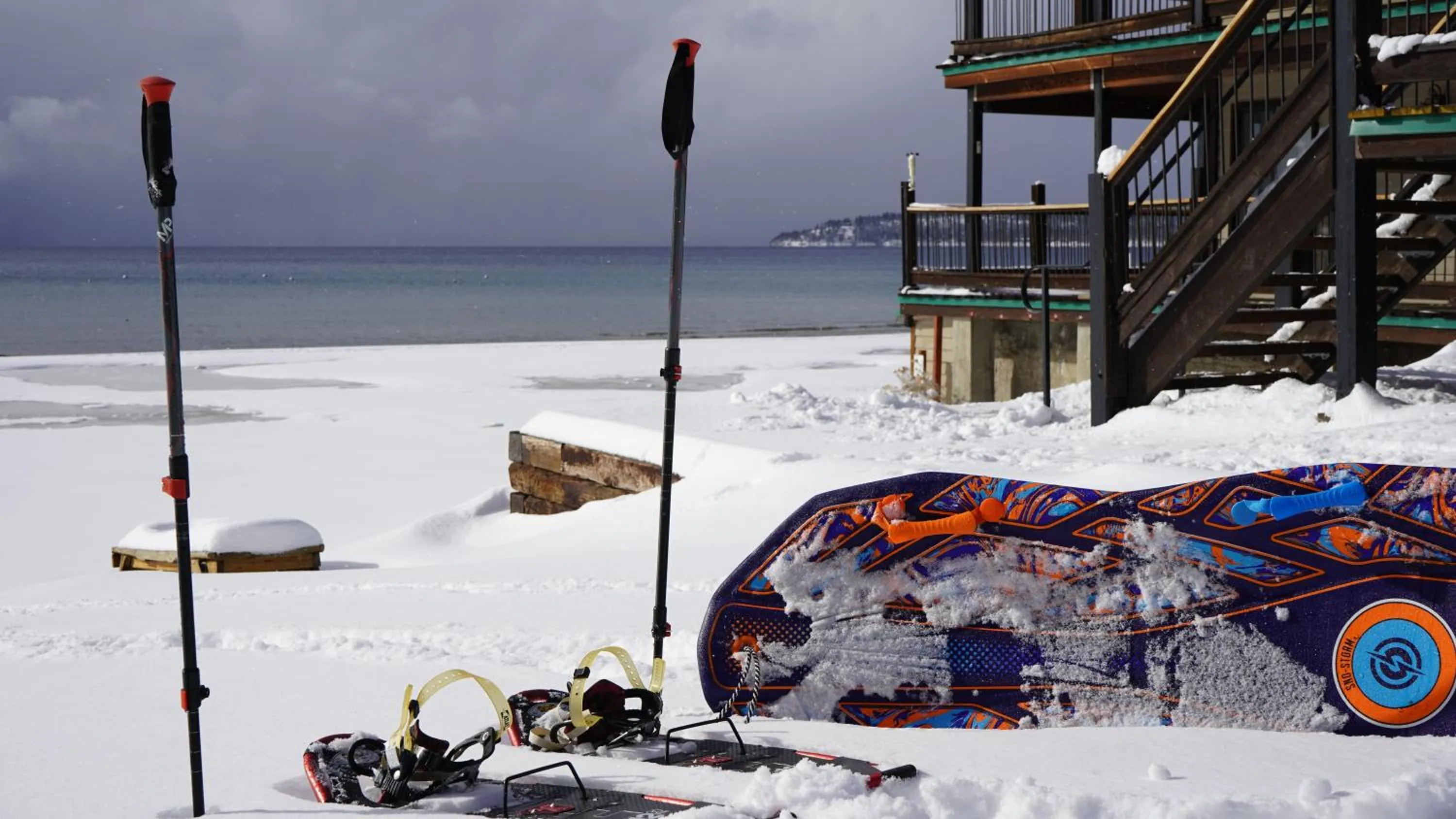 Winter in Mourelatos Lakeshore Resort