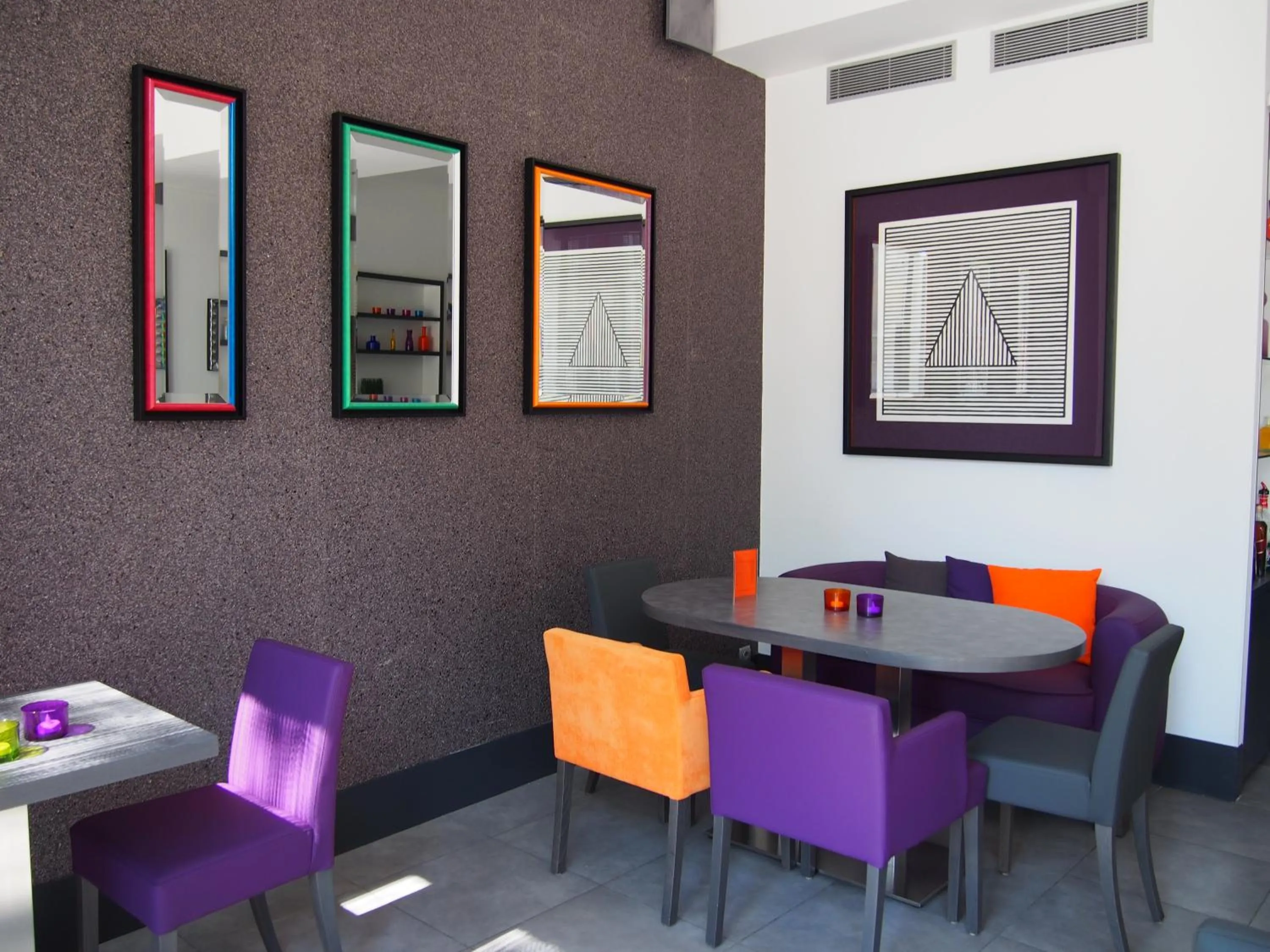 Lounge or bar in Porte de Versailles Hotel