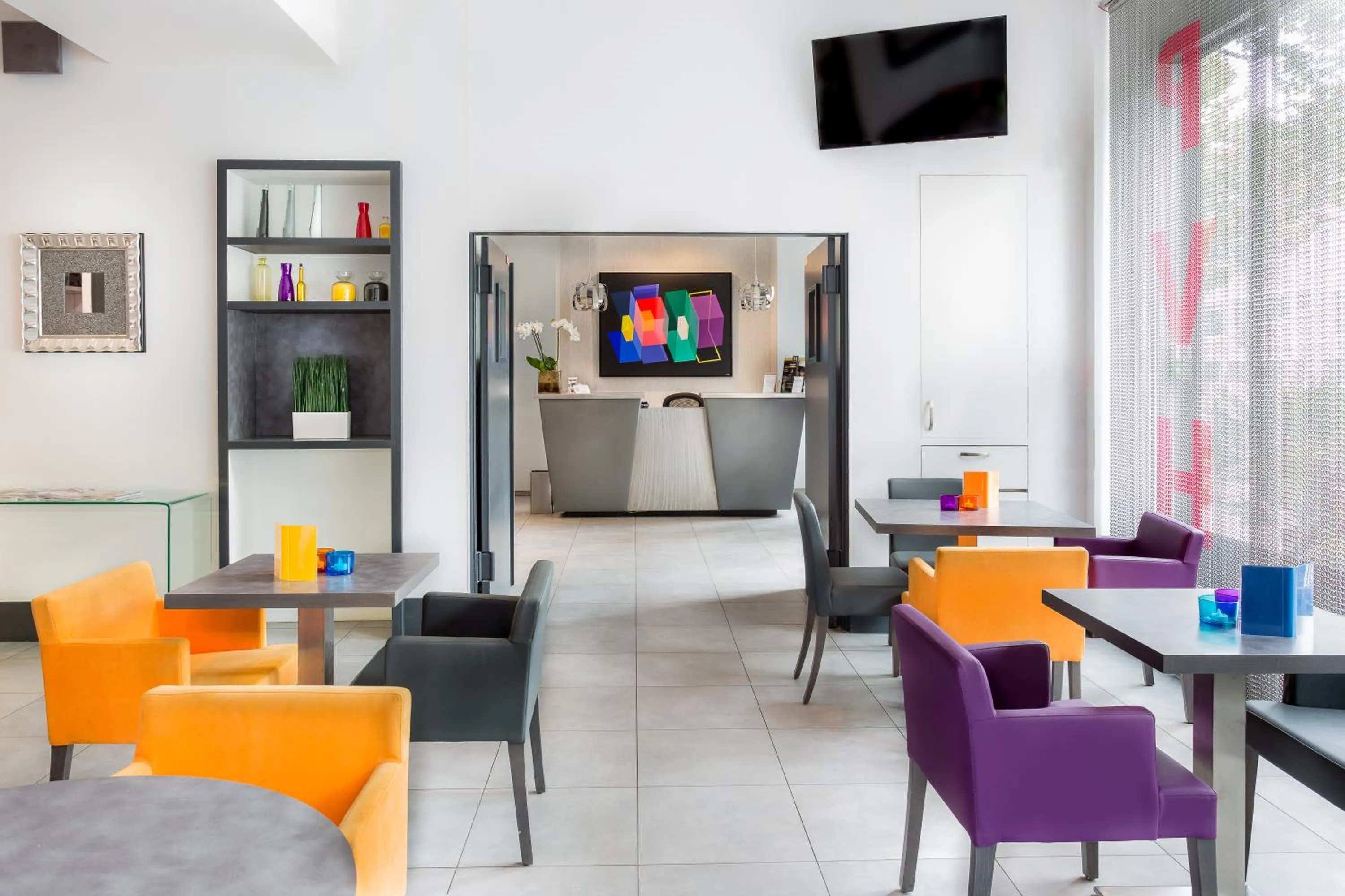 Lobby or reception in Porte de Versailles Hotel