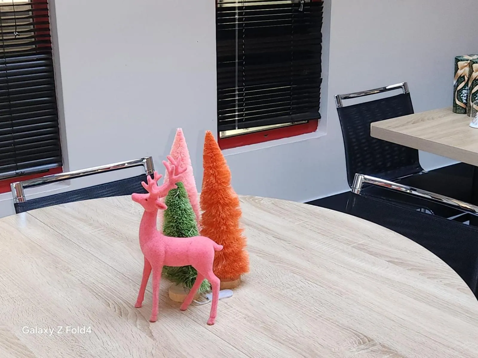 Seating area in Porte de Versailles Hotel