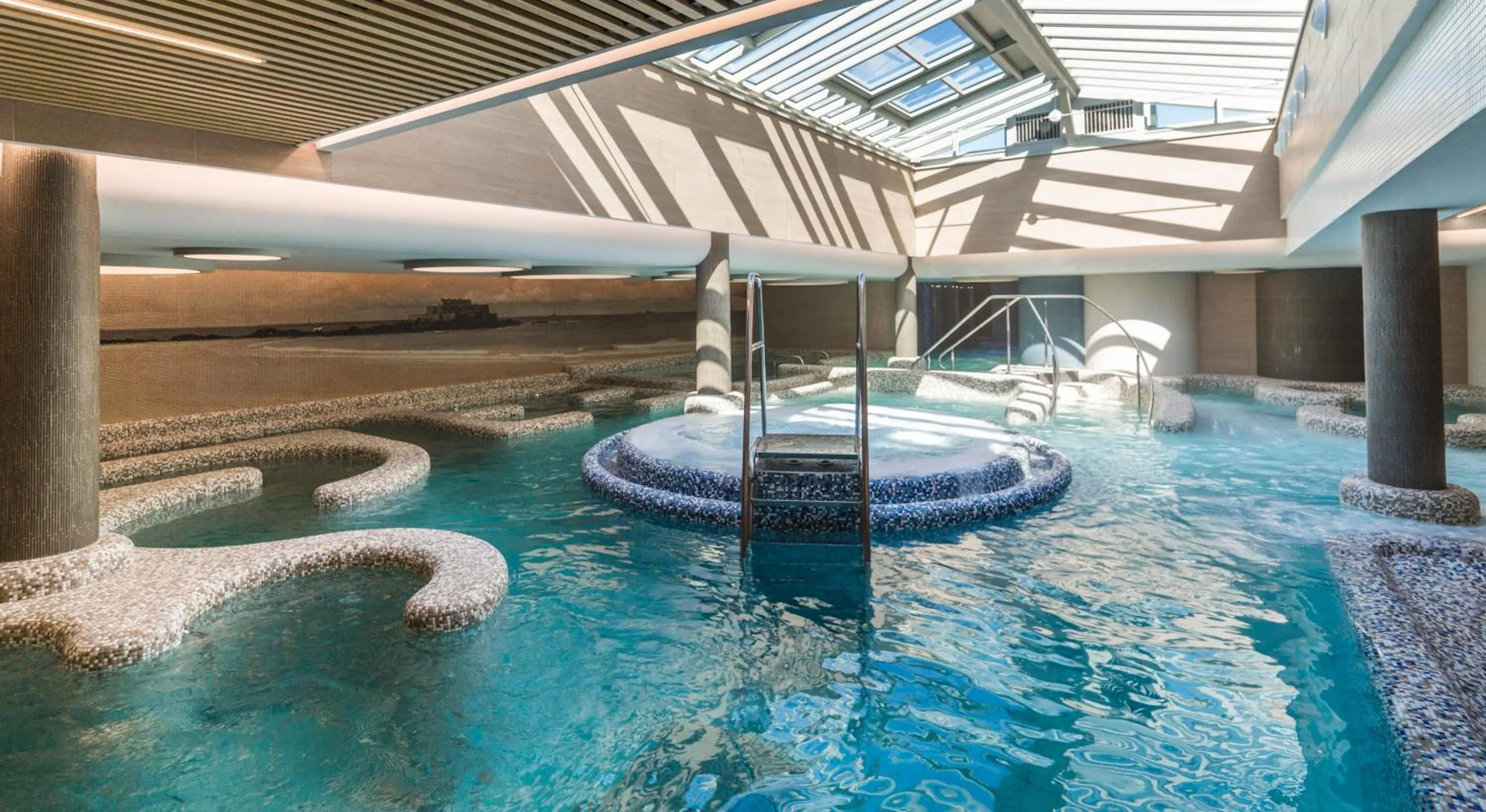 Spa and wellness centre/facilities in Grand Hôtel Des Thermes