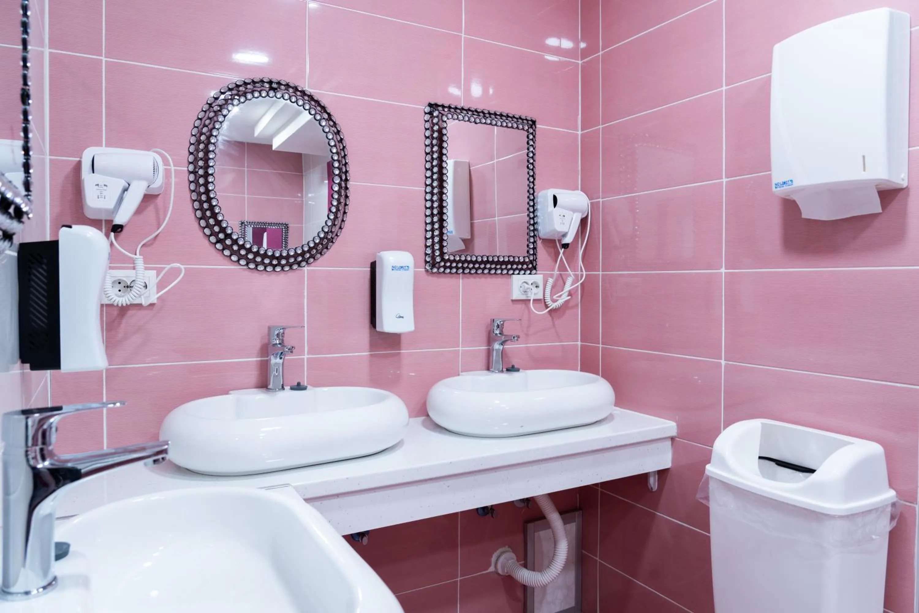 Shower in Hostel Inbox