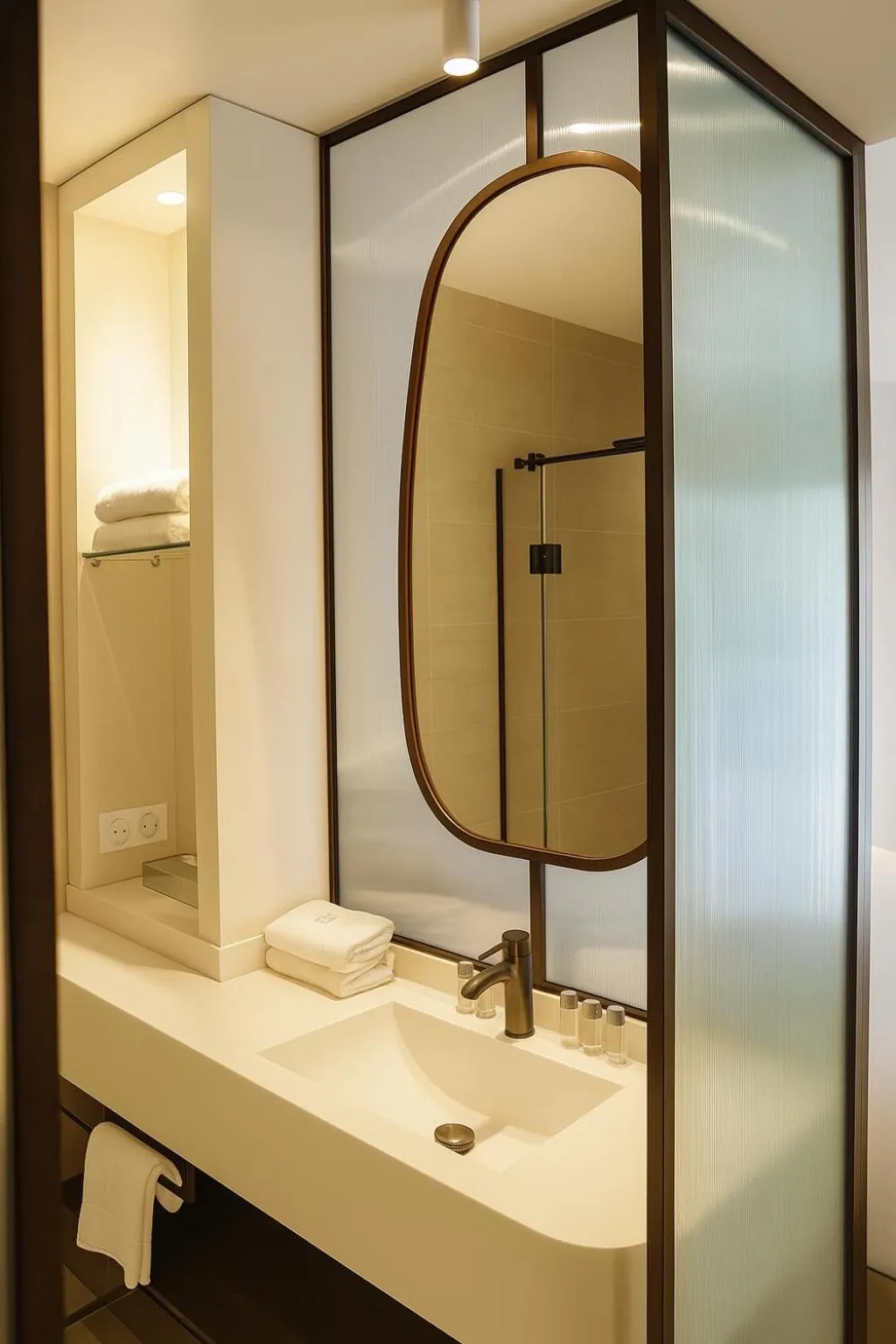 Golden Tulip Avignon Le Paradou