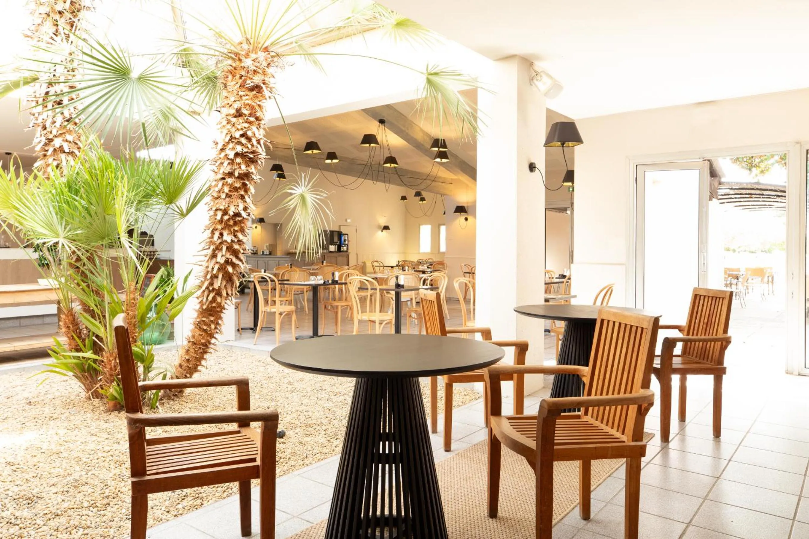 Golden Tulip Avignon Le Paradou