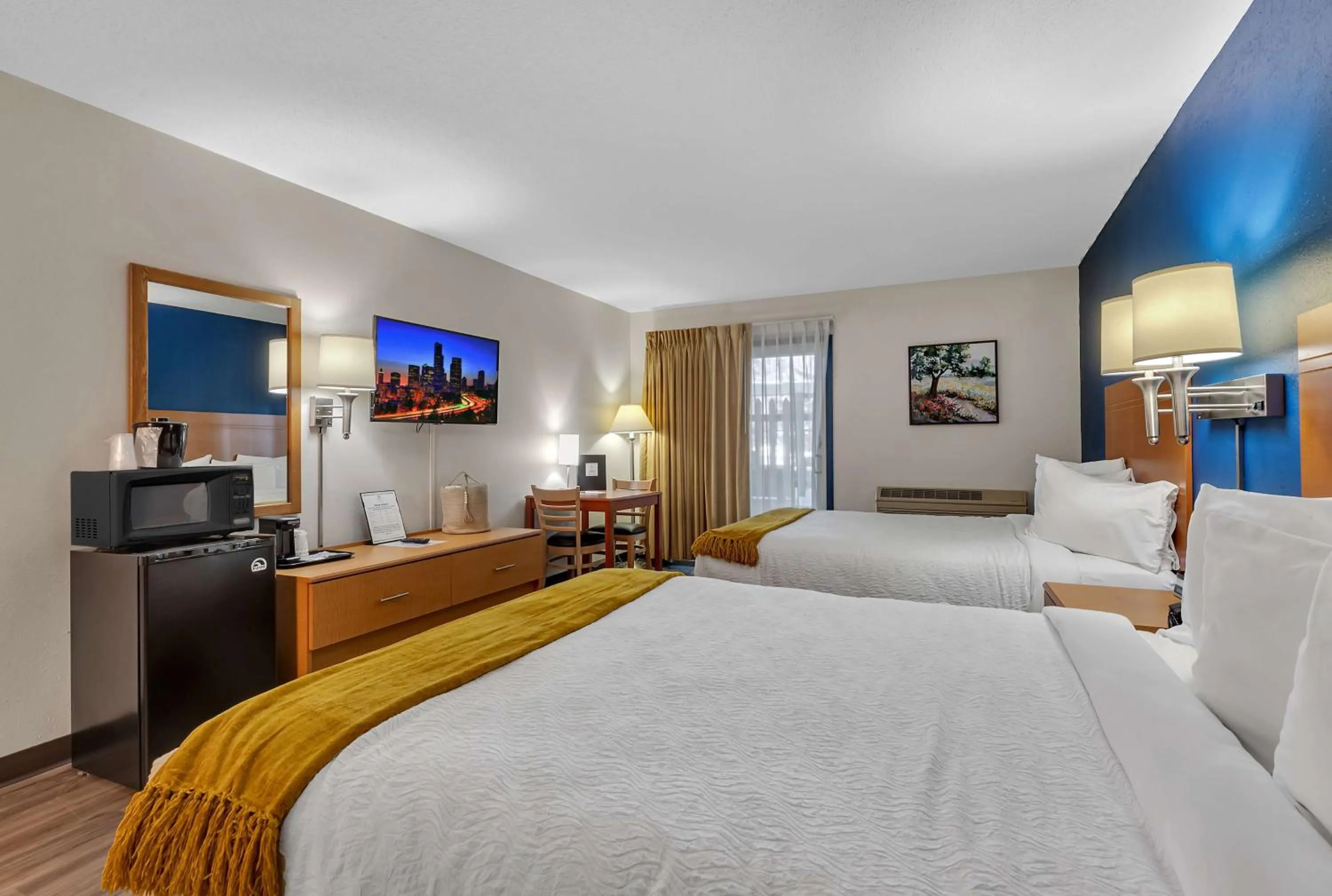 Bedroom, Bed in SureStay Hotel by Best Western Spicer