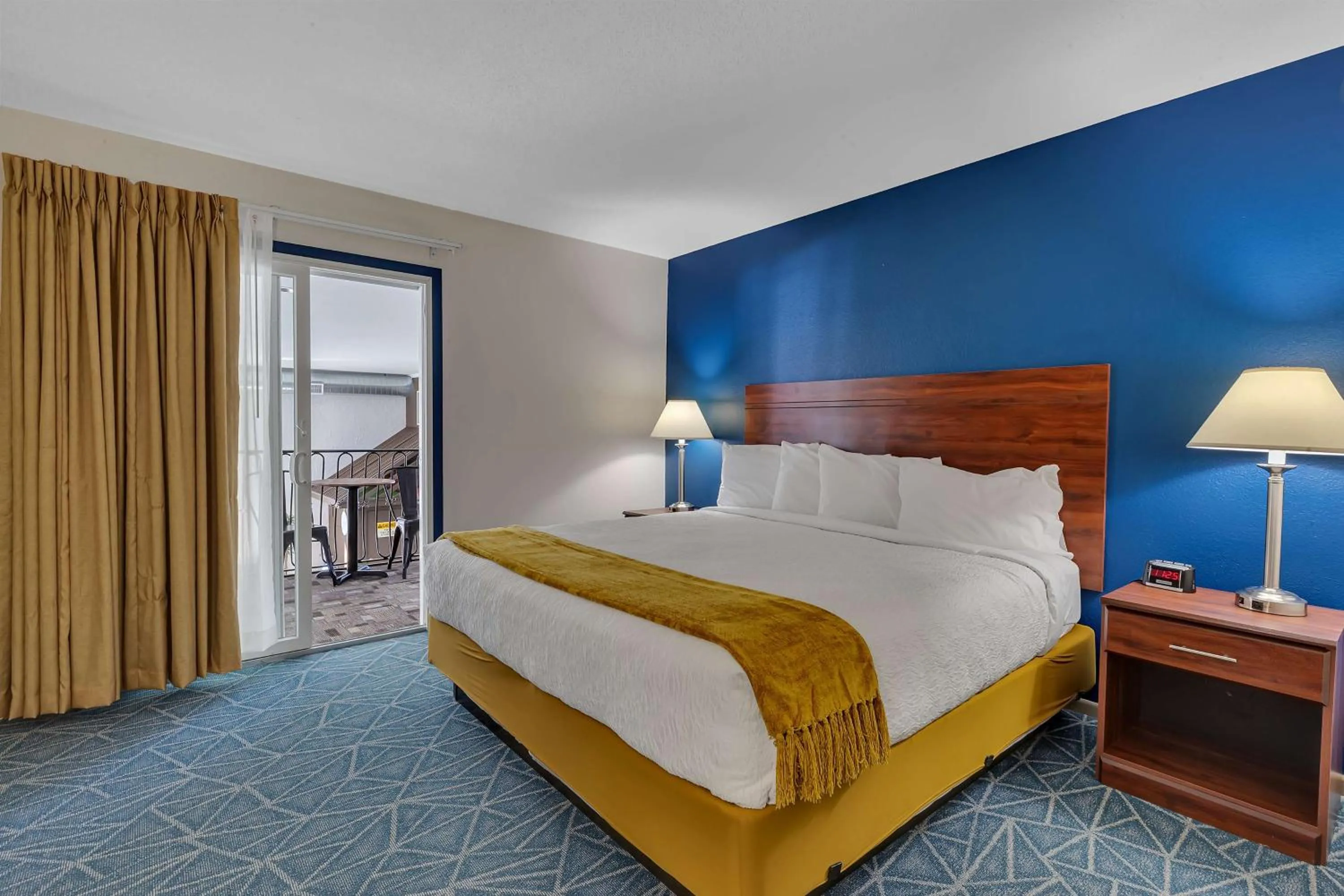 Bedroom, Bed in SureStay Hotel by Best Western Spicer