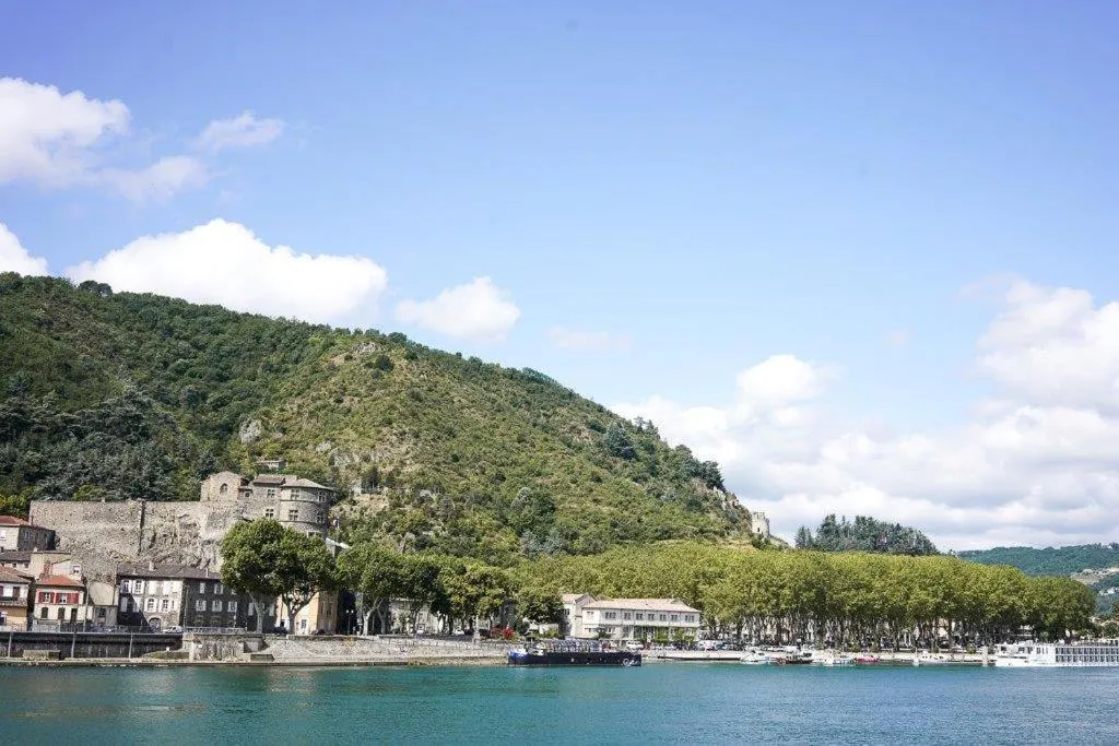 Neighbourhood in Hôtel Les Deux Coteaux