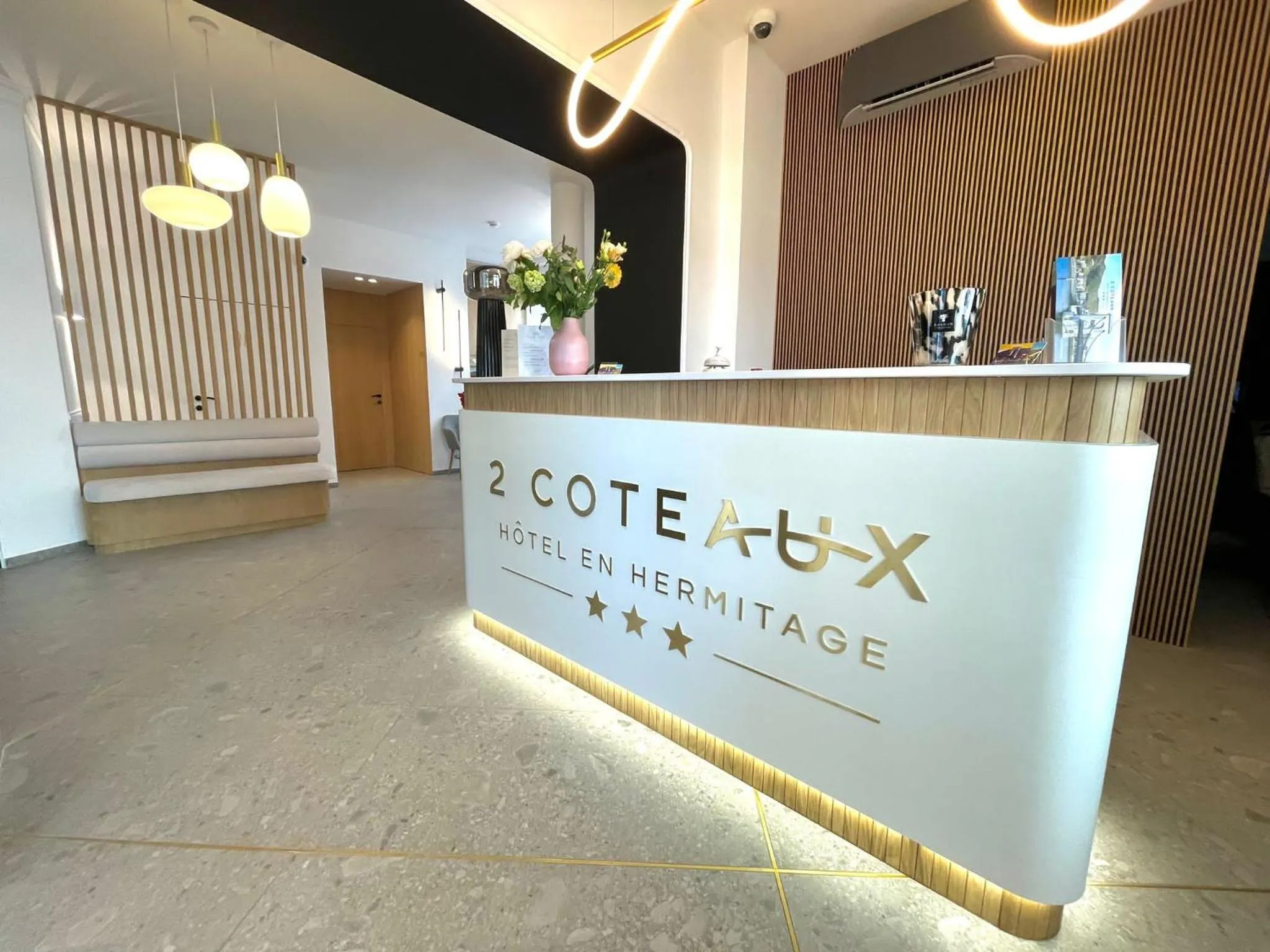 Hôtel Les Deux Coteaux