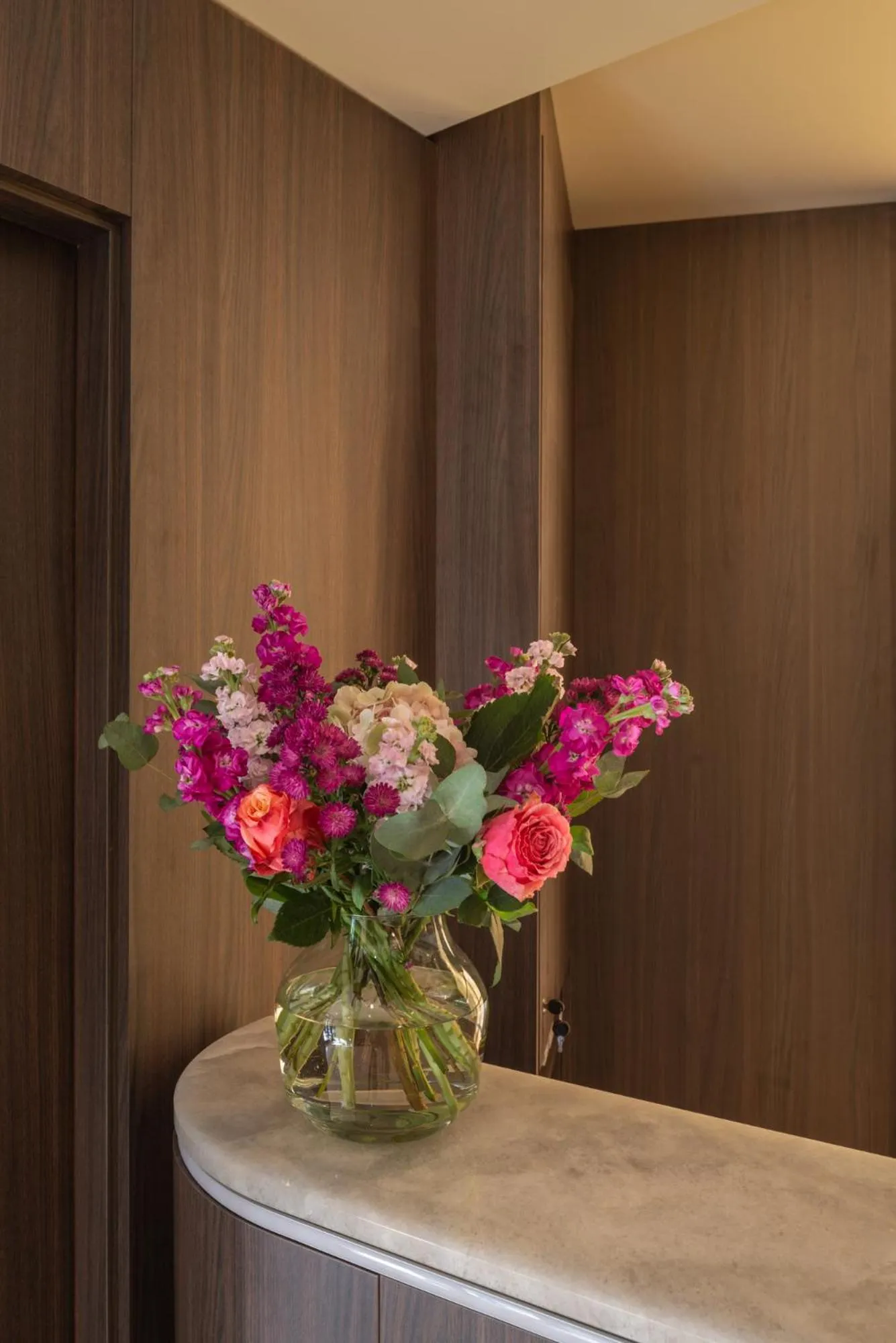 Lobby or reception in Best Western Au Trocadéro