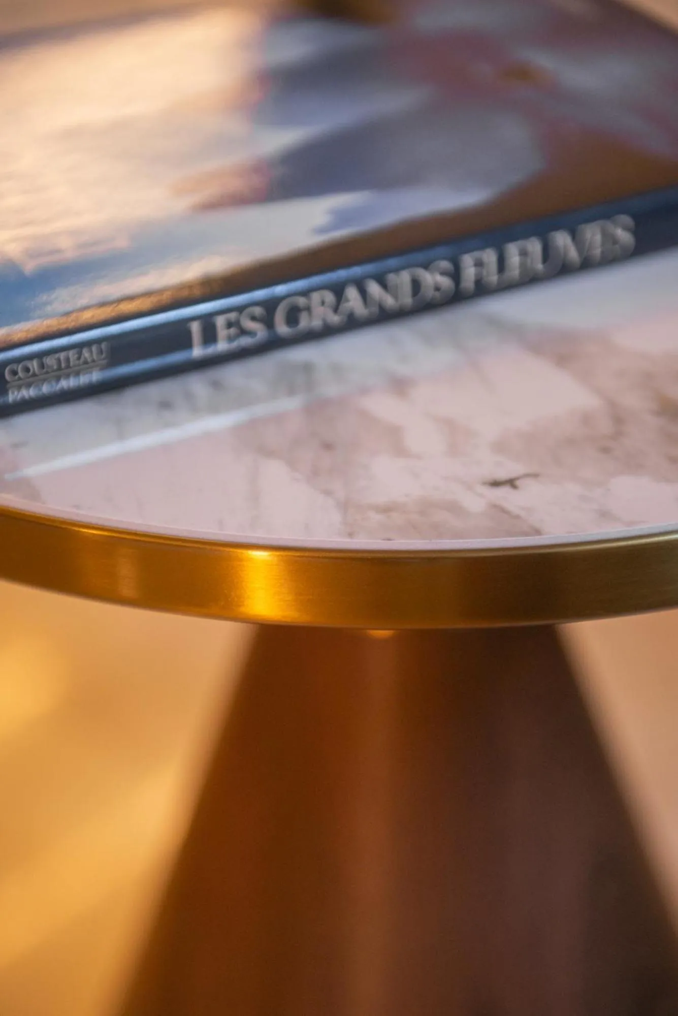 Decorative detail in Best Western Au Trocadéro