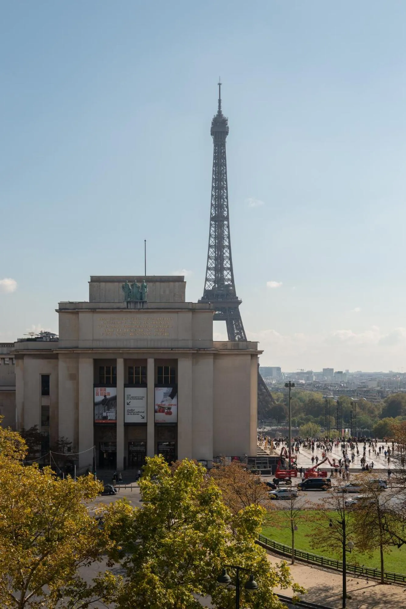 View (from property/room) in Best Western Au Trocadéro