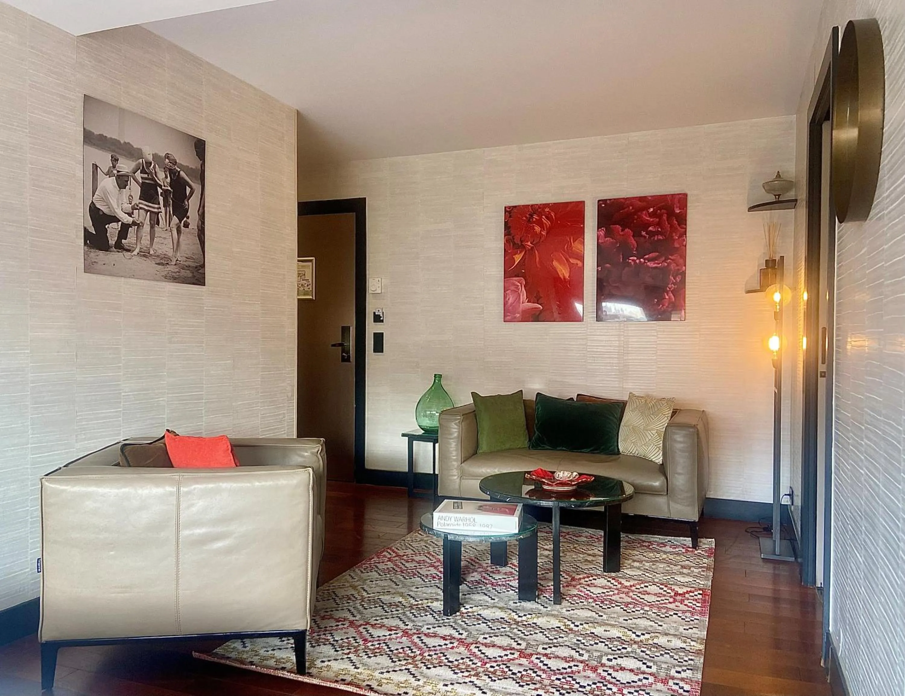 Property building in Hôtel Cannes Centre Univers