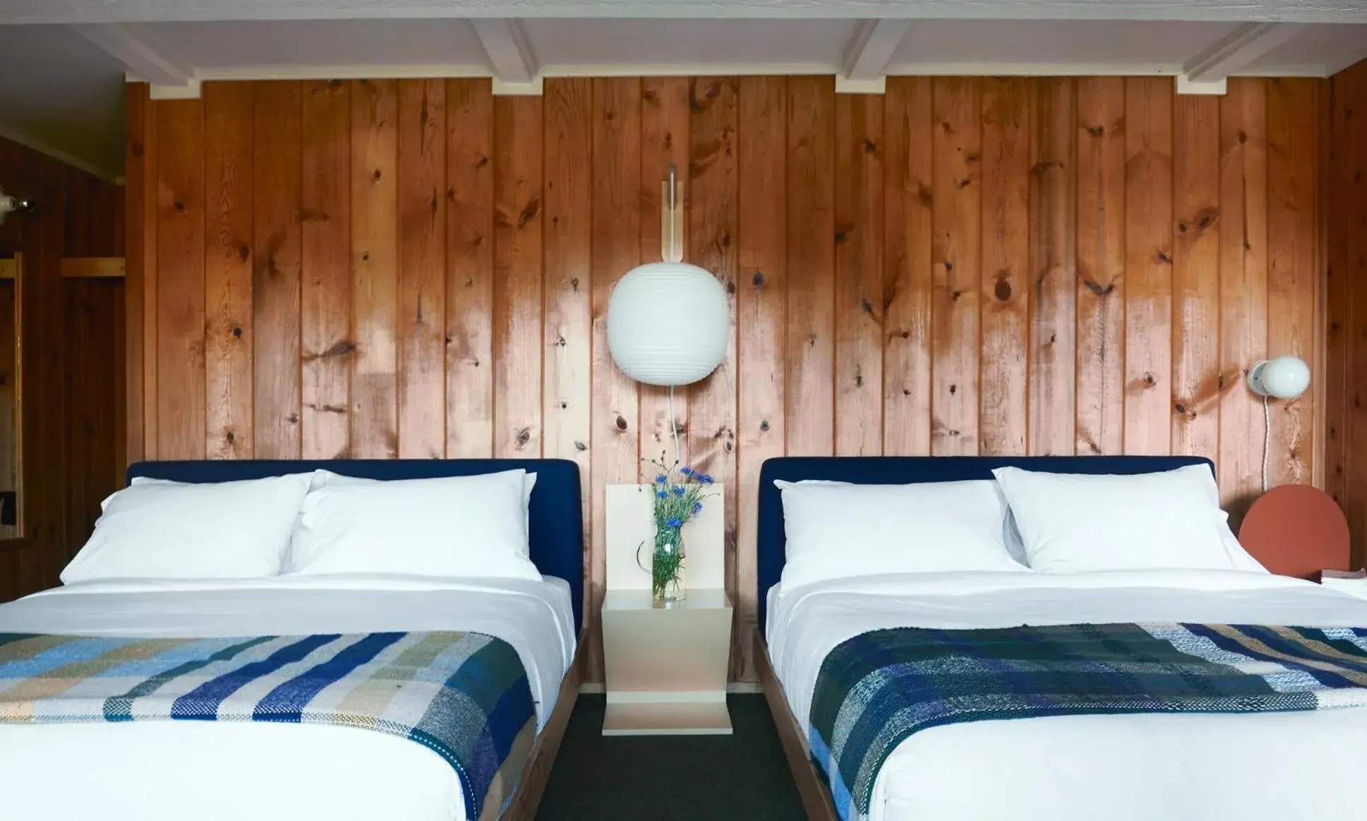 Deluxe Queen Room with Two Queen Beds in Captain Whidbey Deluxe Queen Room with Two Queen Beds in Captain Whidbey