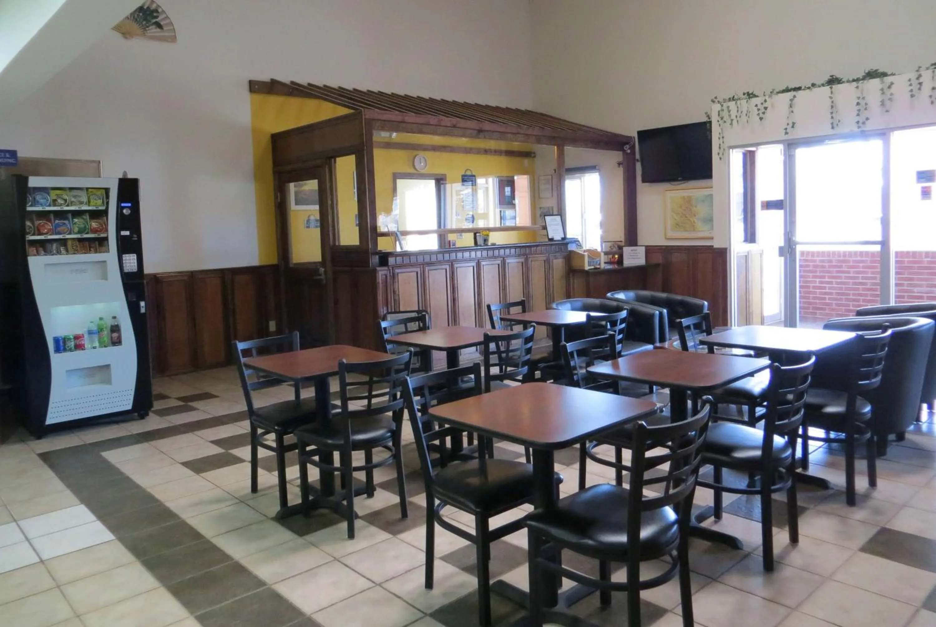 Restaurant/places to eat in Days Inn by Wyndham Alamosa