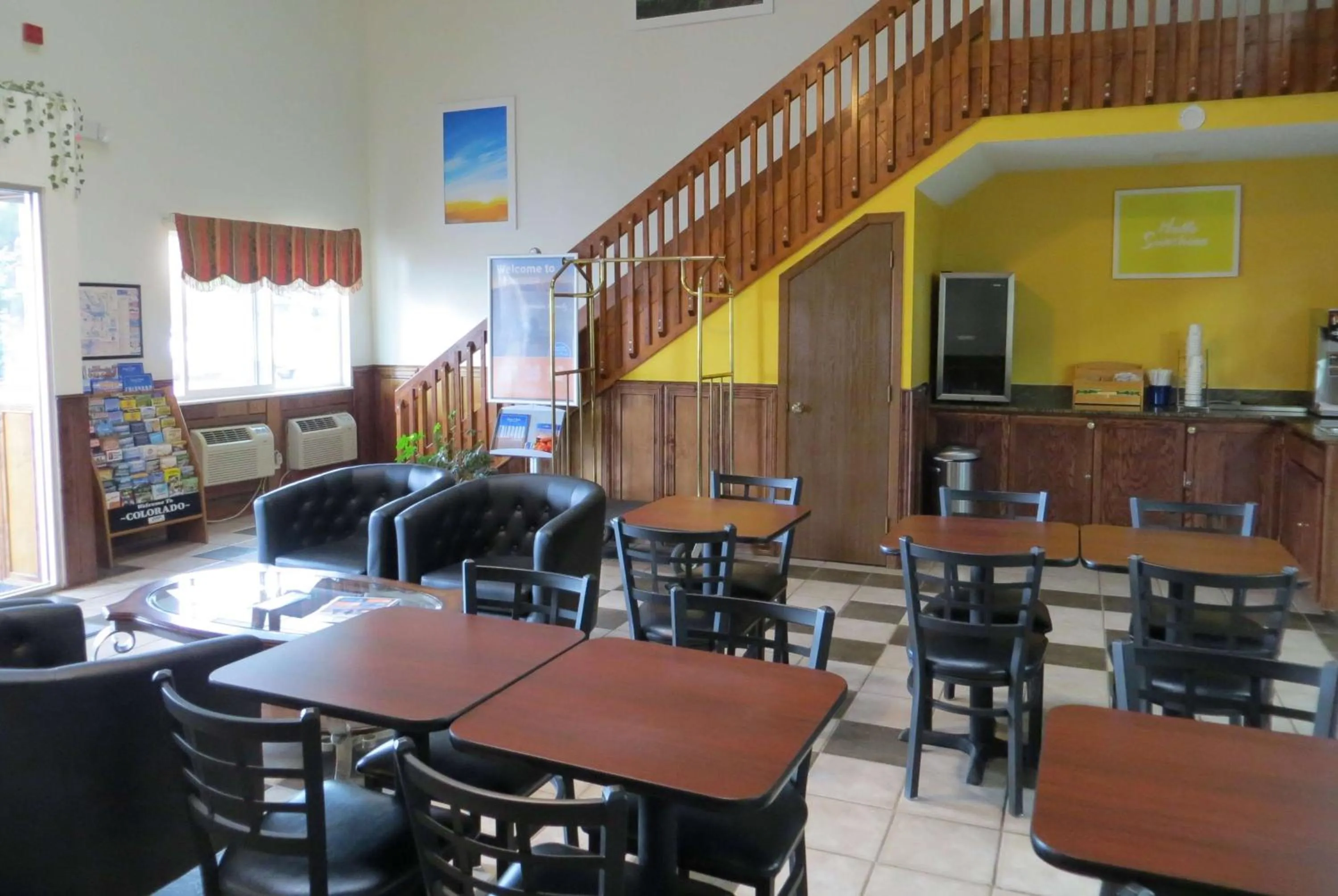 Restaurant/places to eat in Days Inn by Wyndham Alamosa