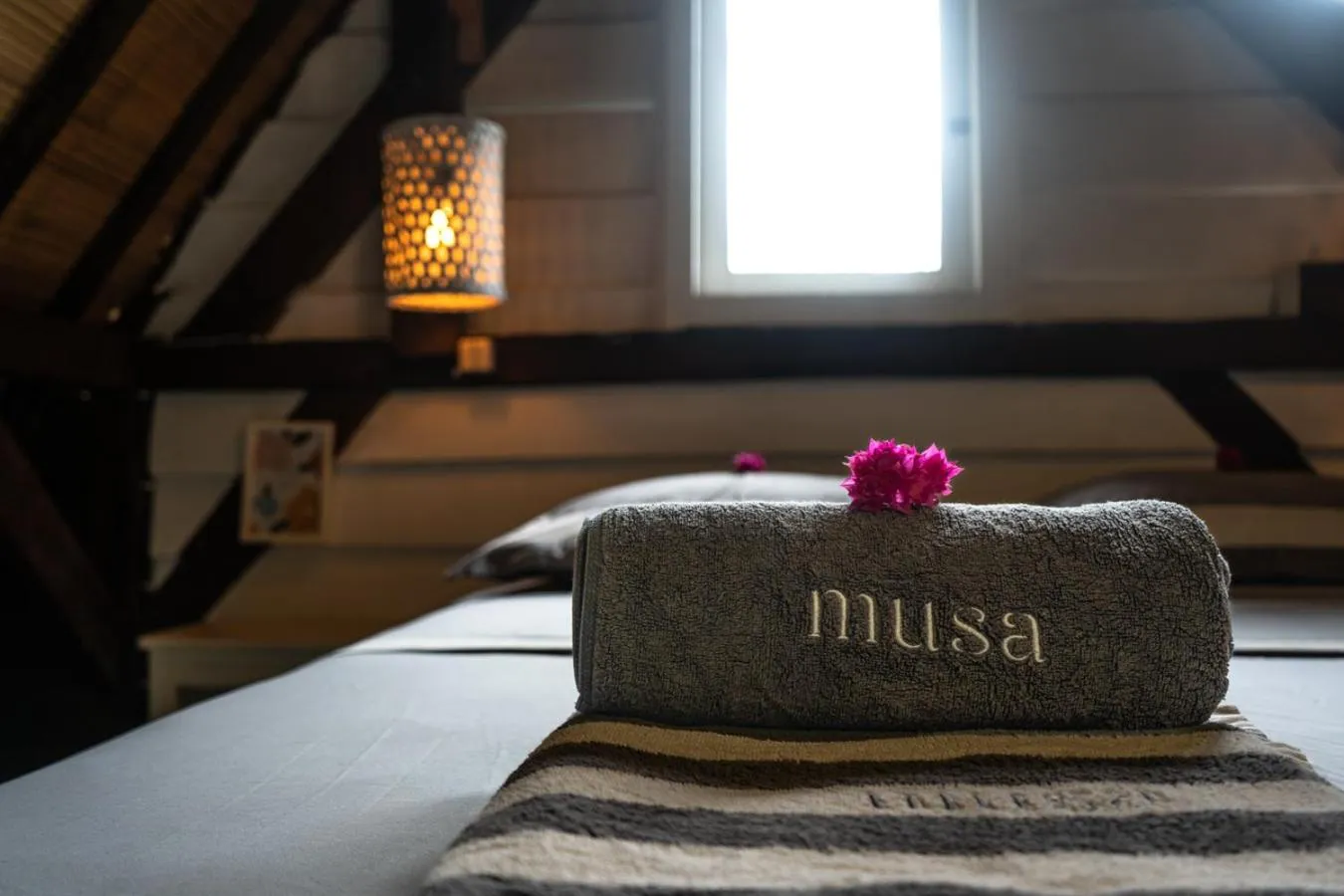 Bed in Musa Villas and Bungalows Gili Air