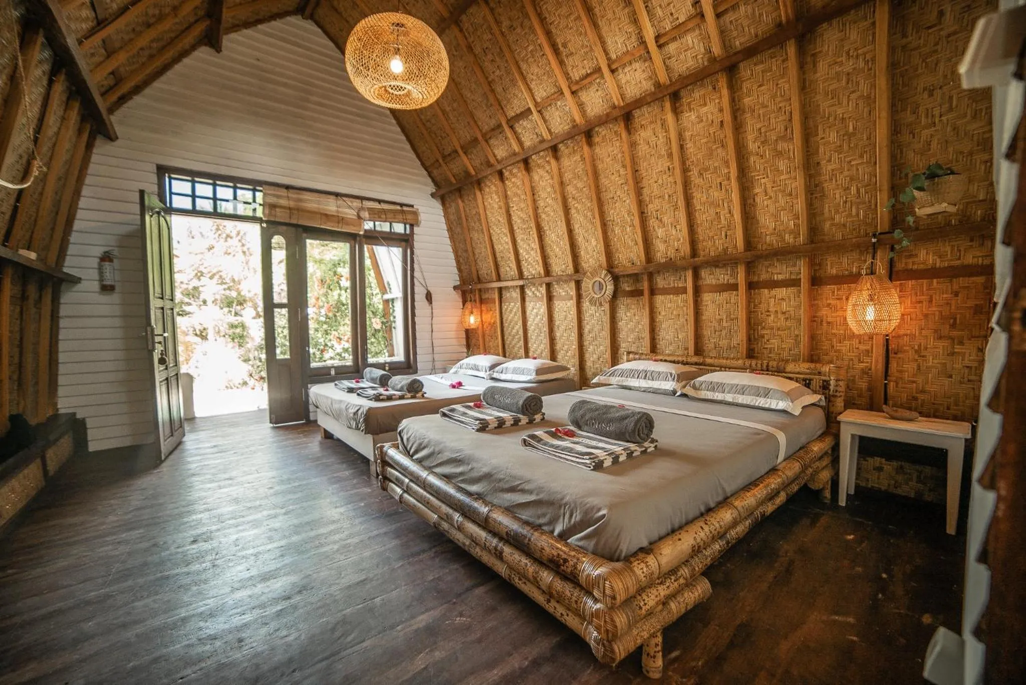 Bed in Musa Villas and Bungalows Gili Air