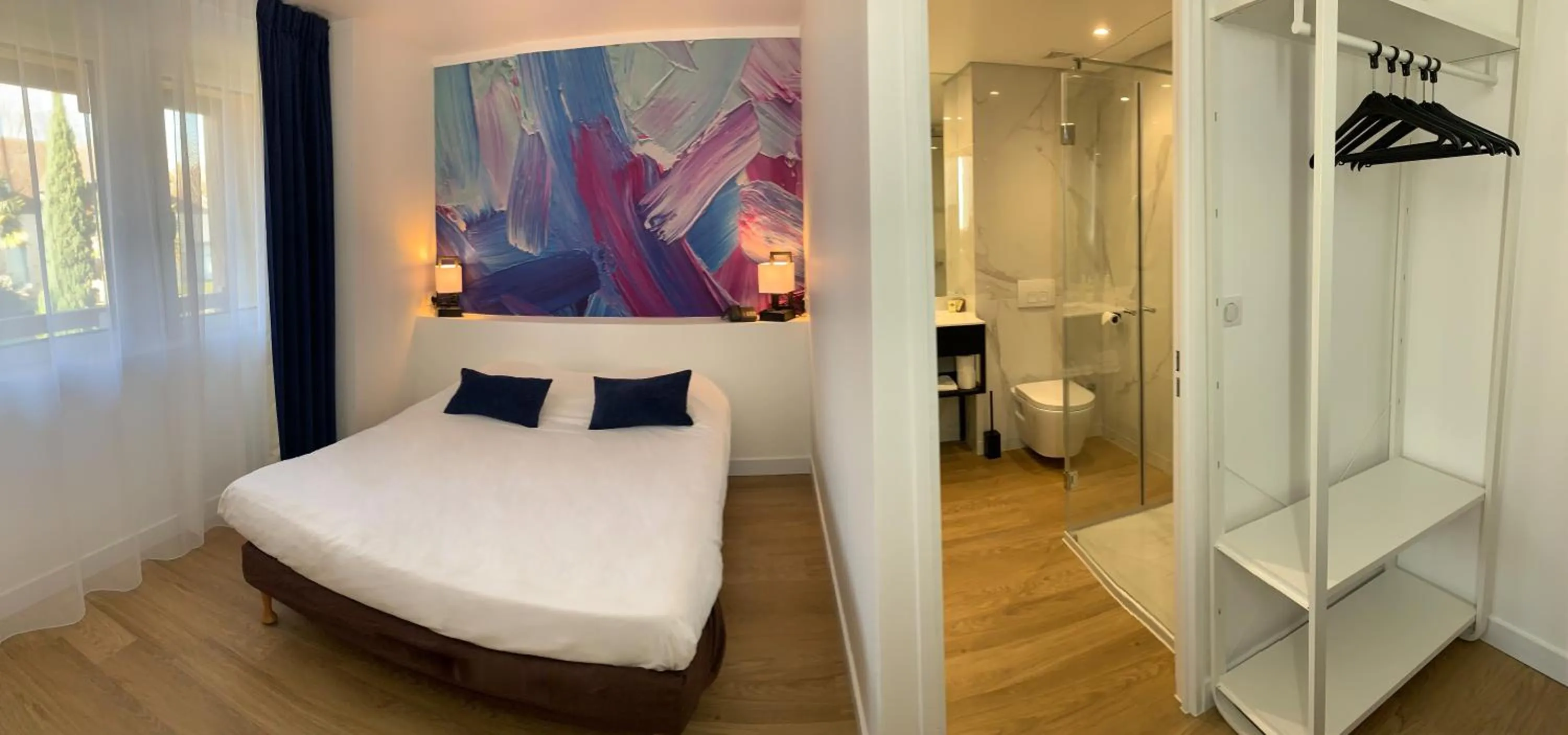 Bed in Hotel Abbaye du Golf de Lésigny