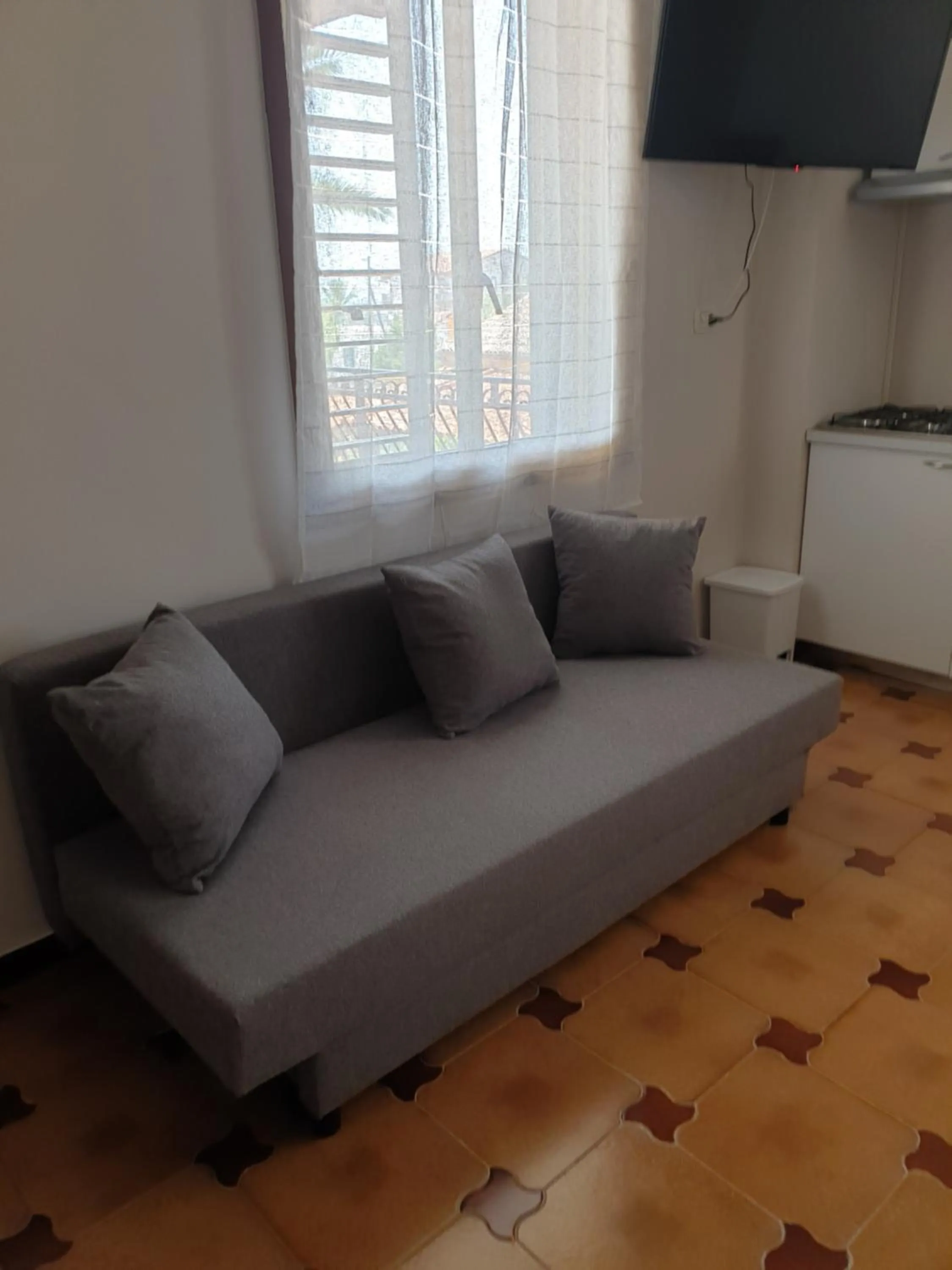 Casa Nostra Villa Cellini