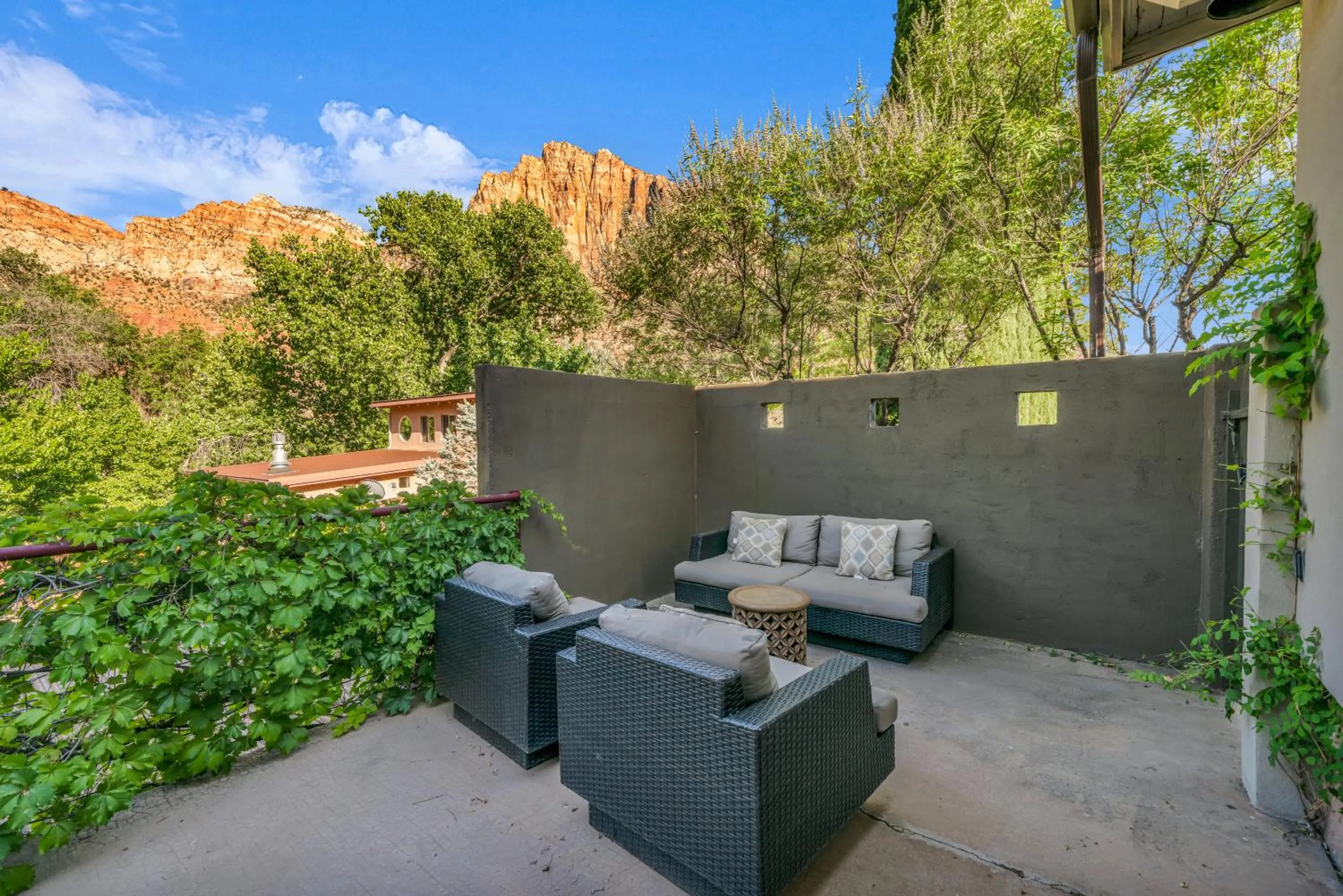 Flanigan`s Resort and Spa