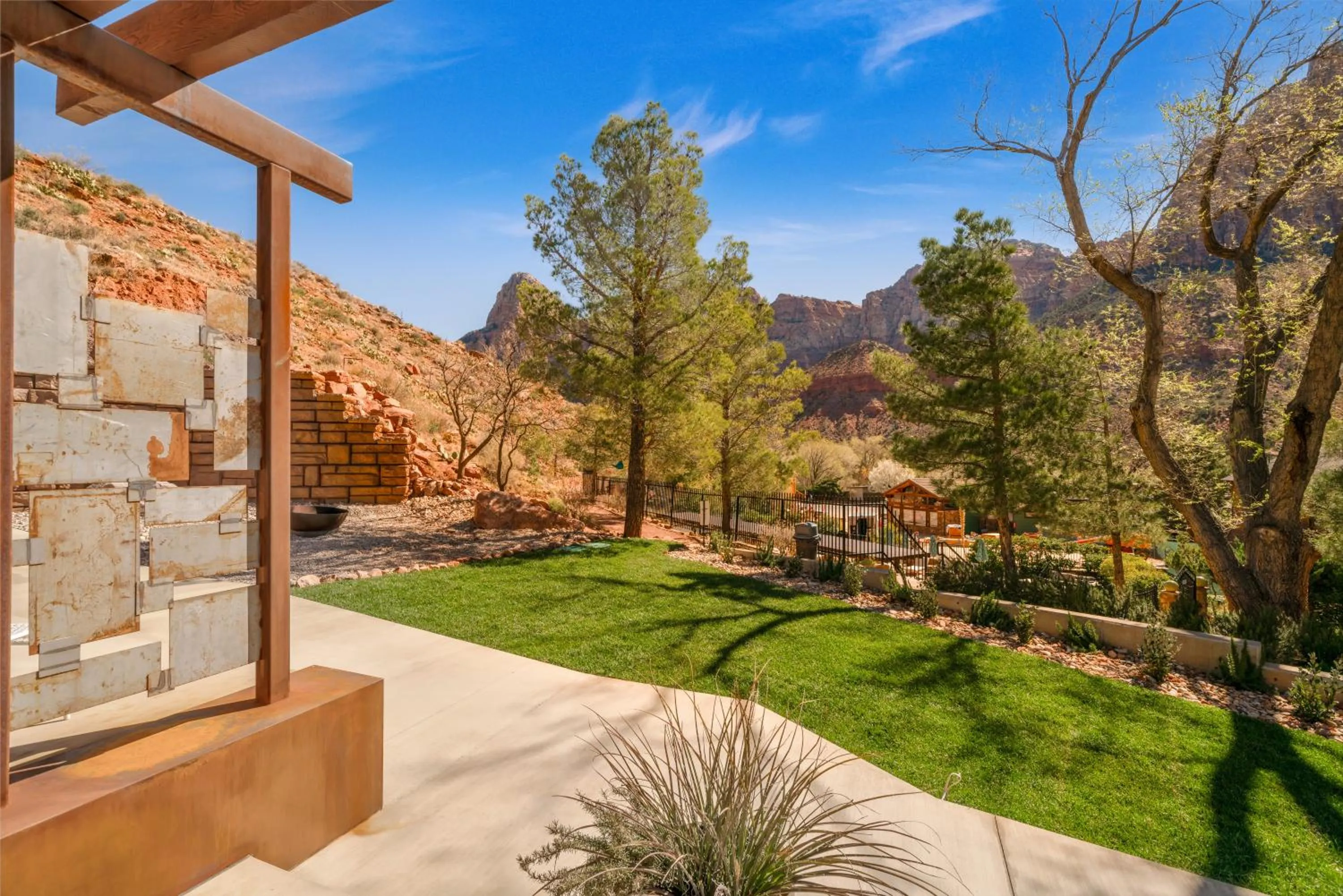 Flanigan`s Resort and Spa