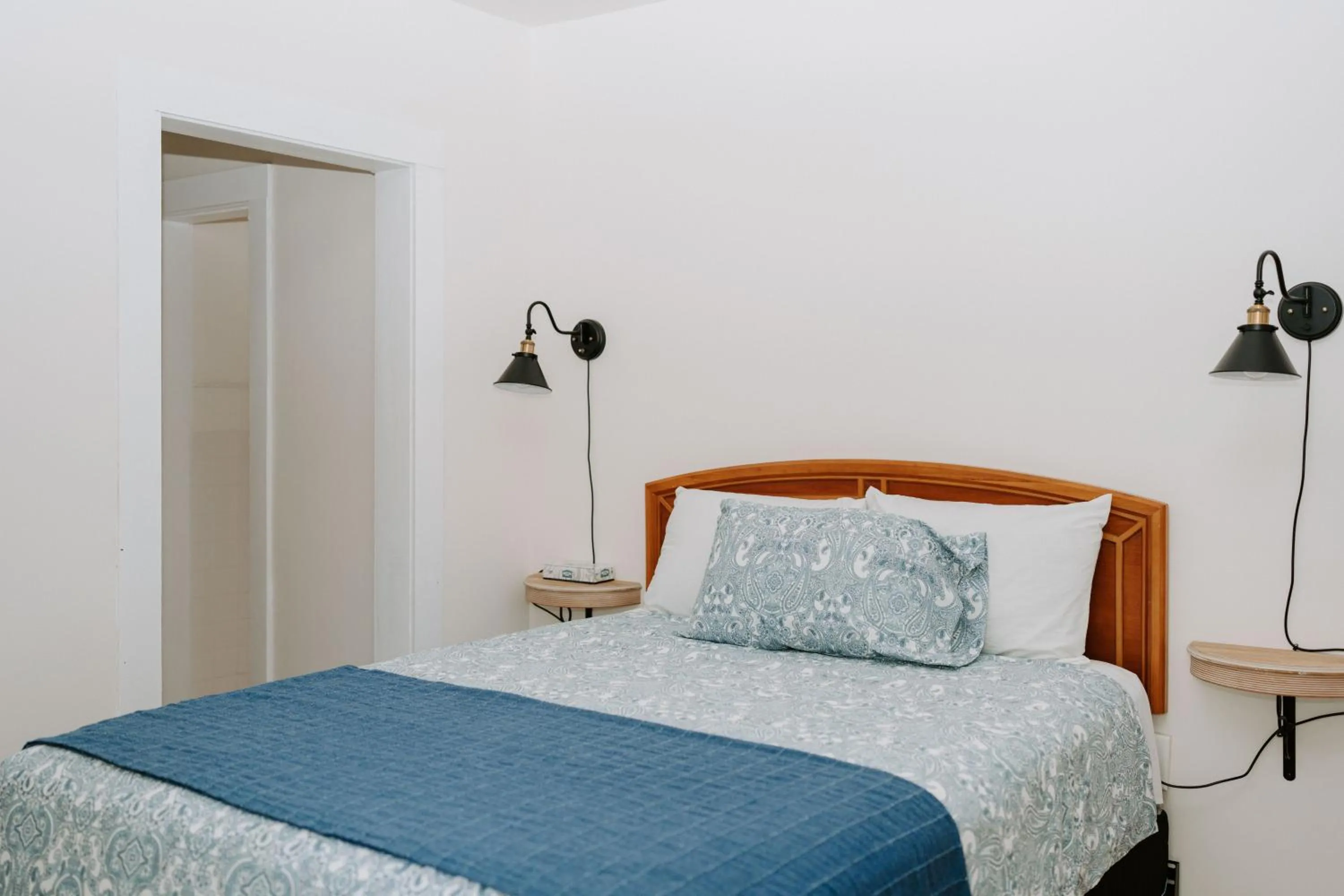 Blue Moon Motel