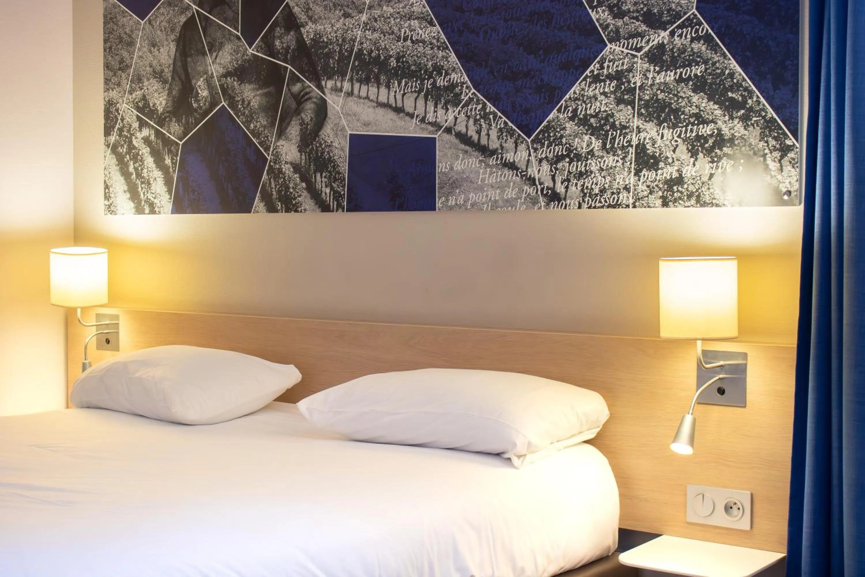 Bedroom, Bed in Brit Hotel Mâcon Centre Gare