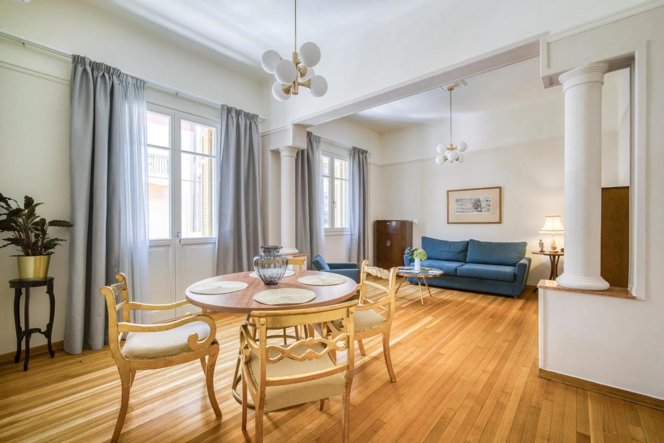 Dining area in KERAMOS Athens