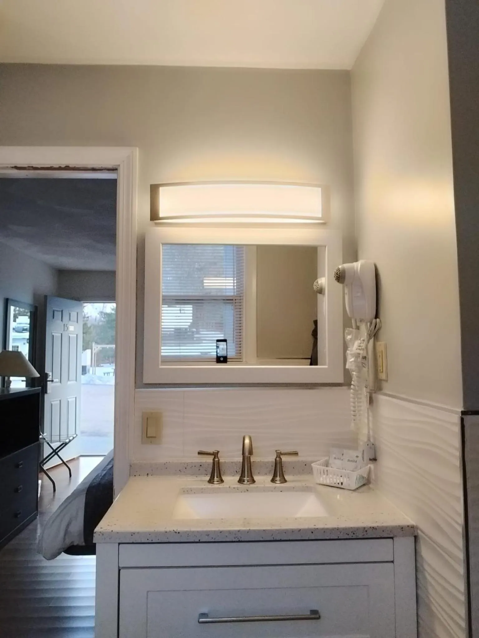 Bathroom in Hamilton Village Inn