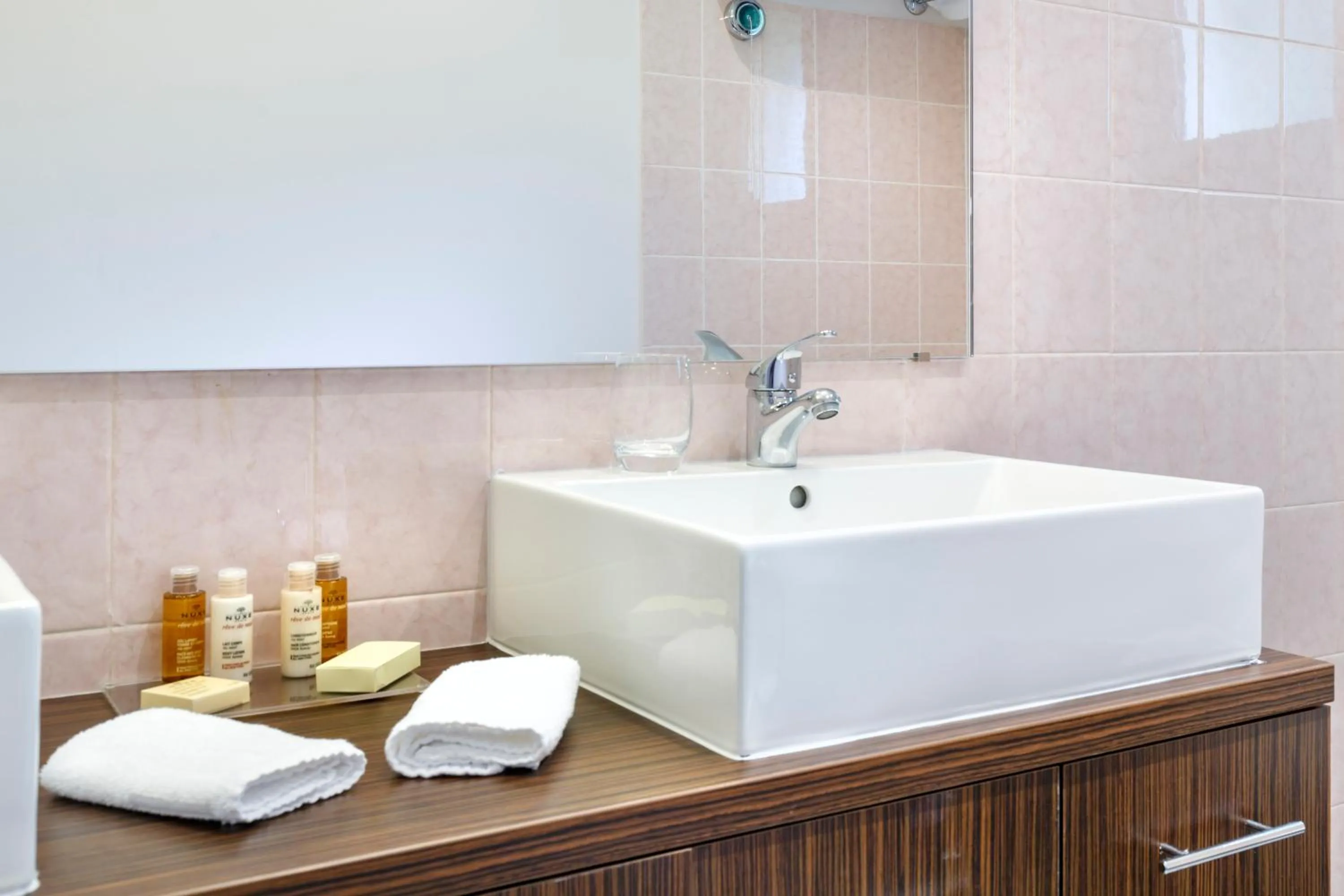 Bathroom in Château de Sancy
