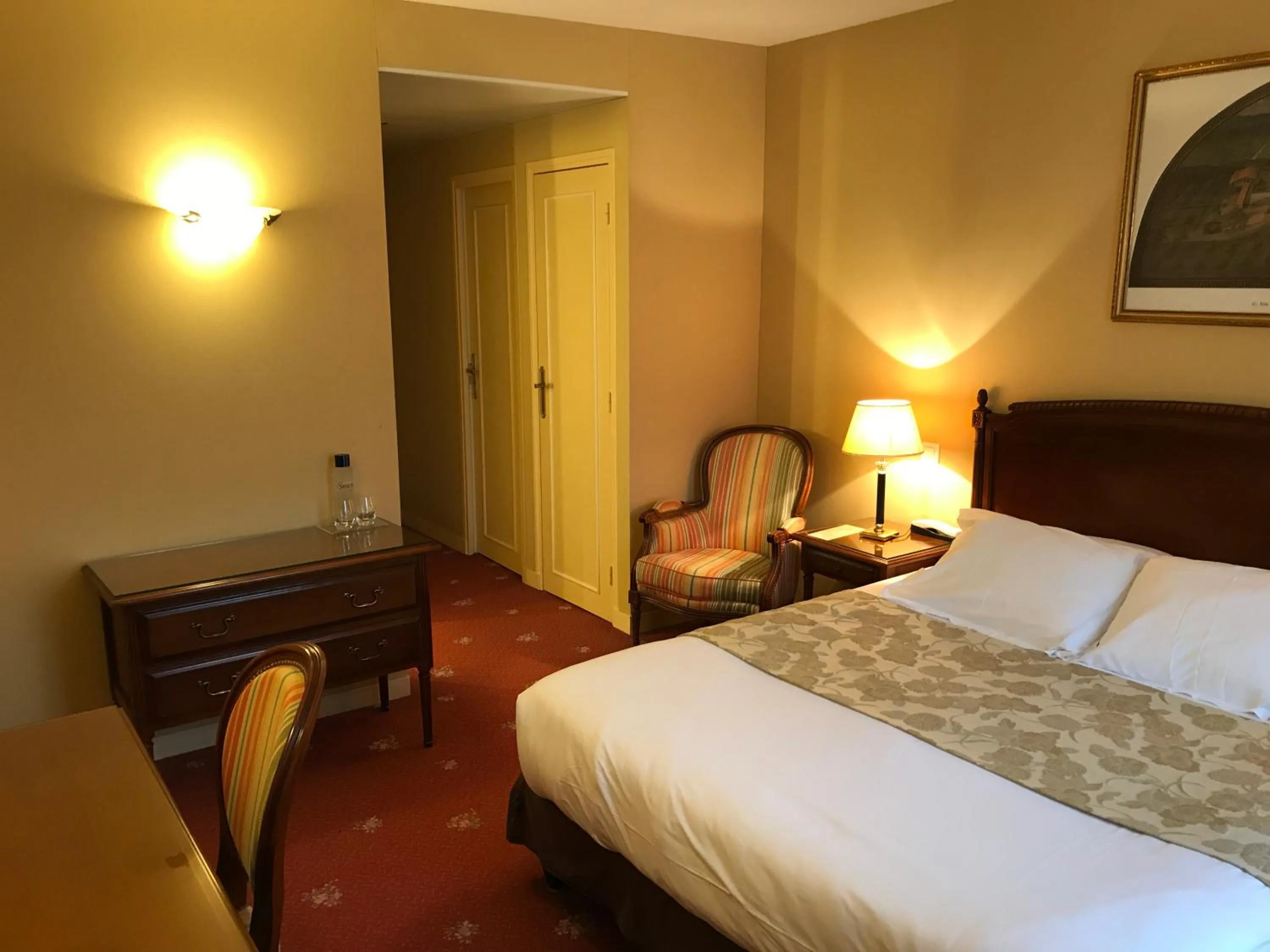 Bed in Château de Sancy