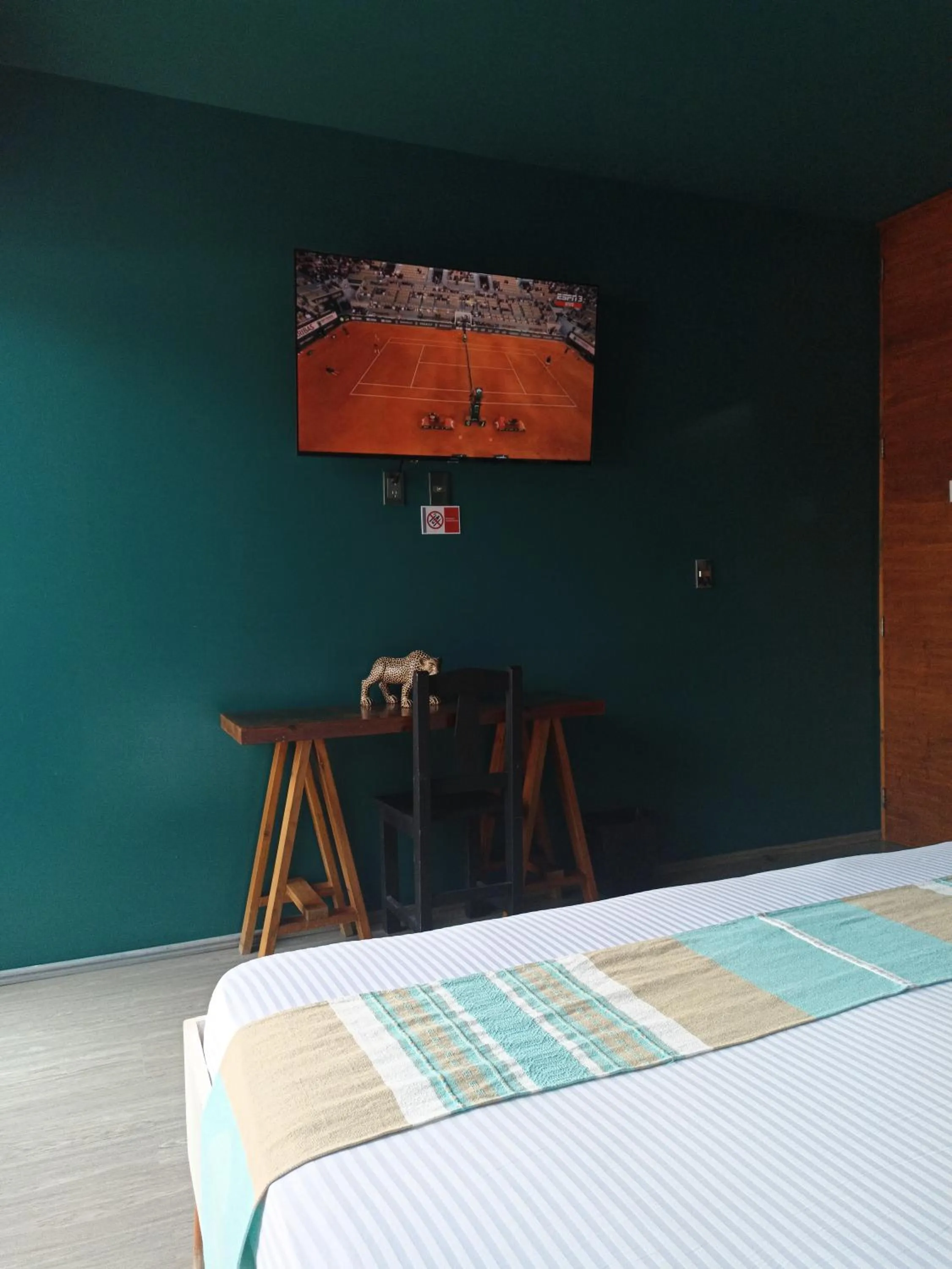 Bed in Hotel Momotus Tuxtla