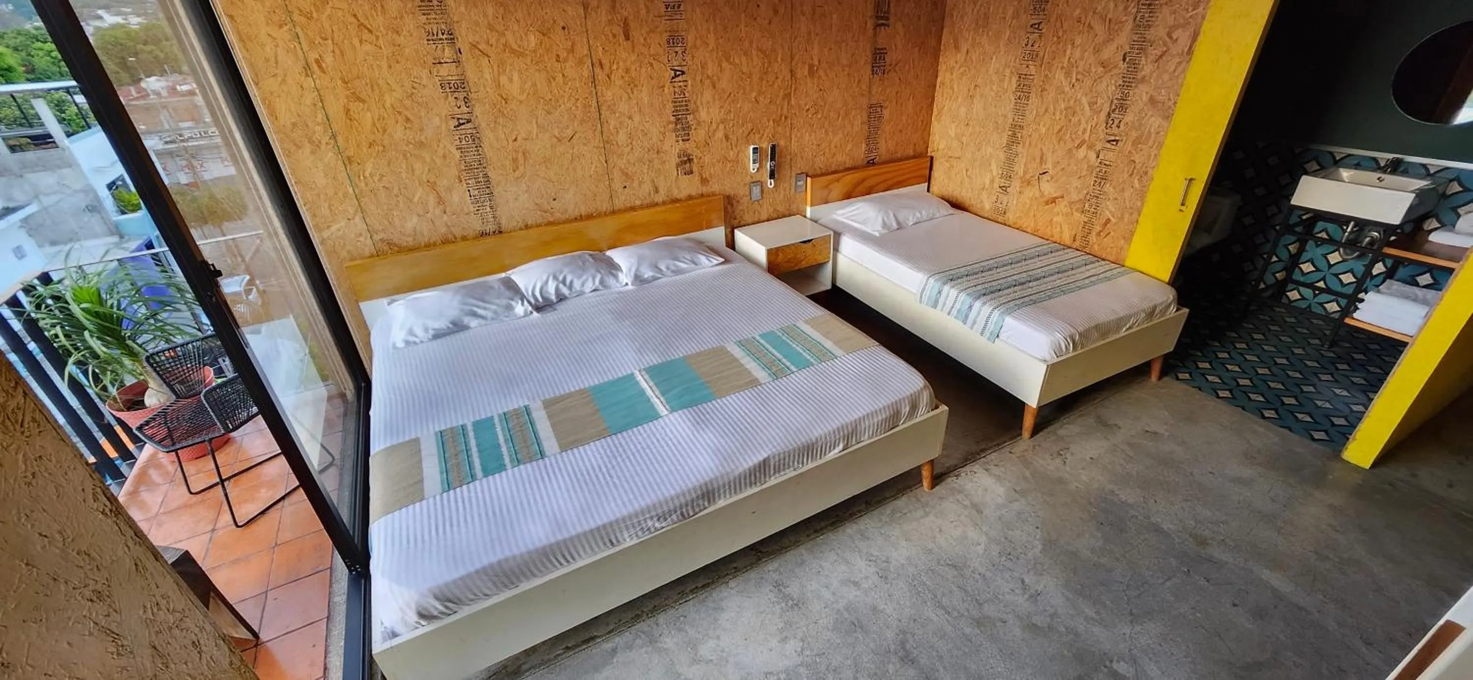 Photo of the whole room, Bed in Hotel Momotus Tuxtla, en el centro - Acceso autónomo