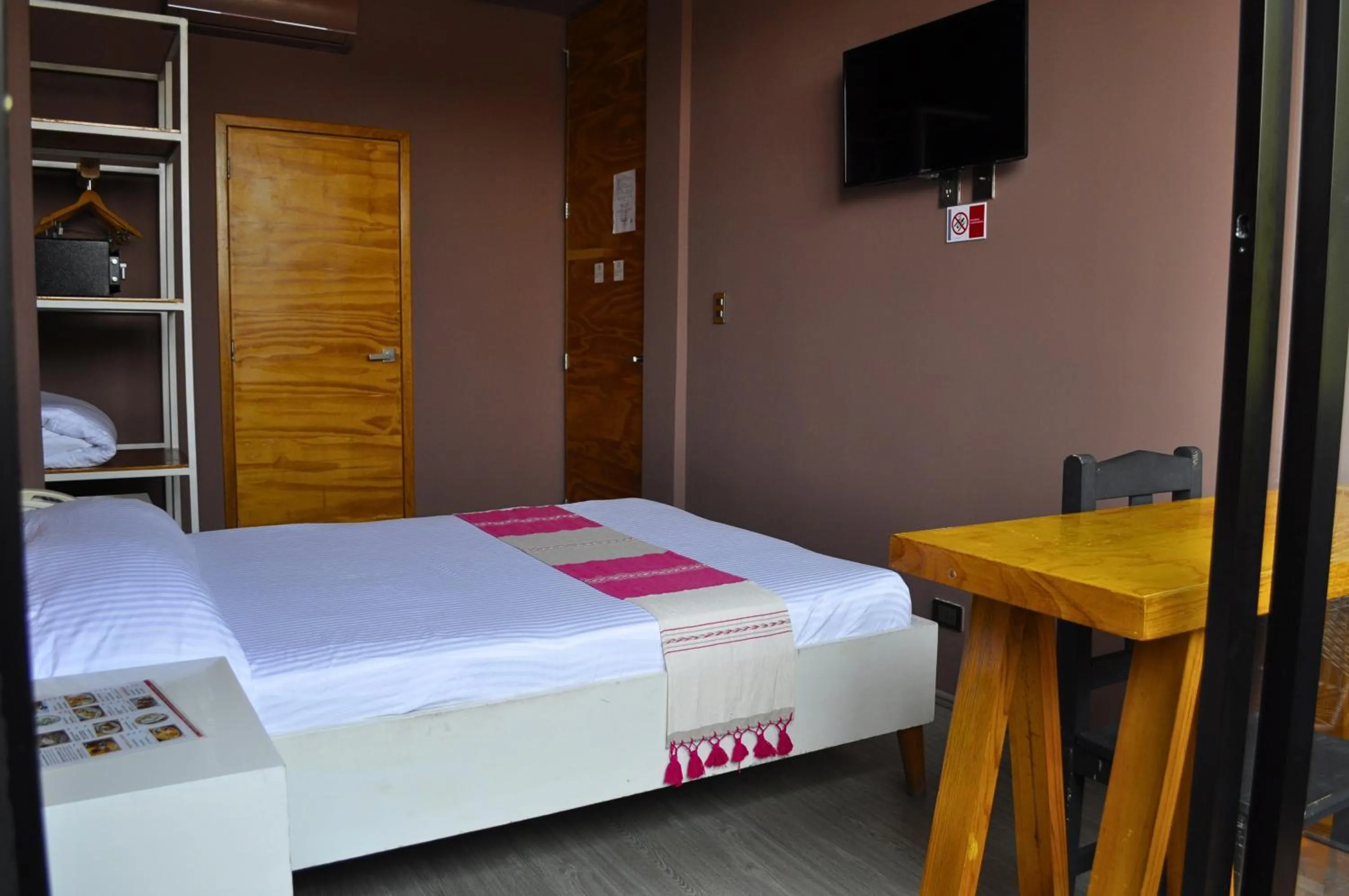 Bed in Hotel Momotus Tuxtla