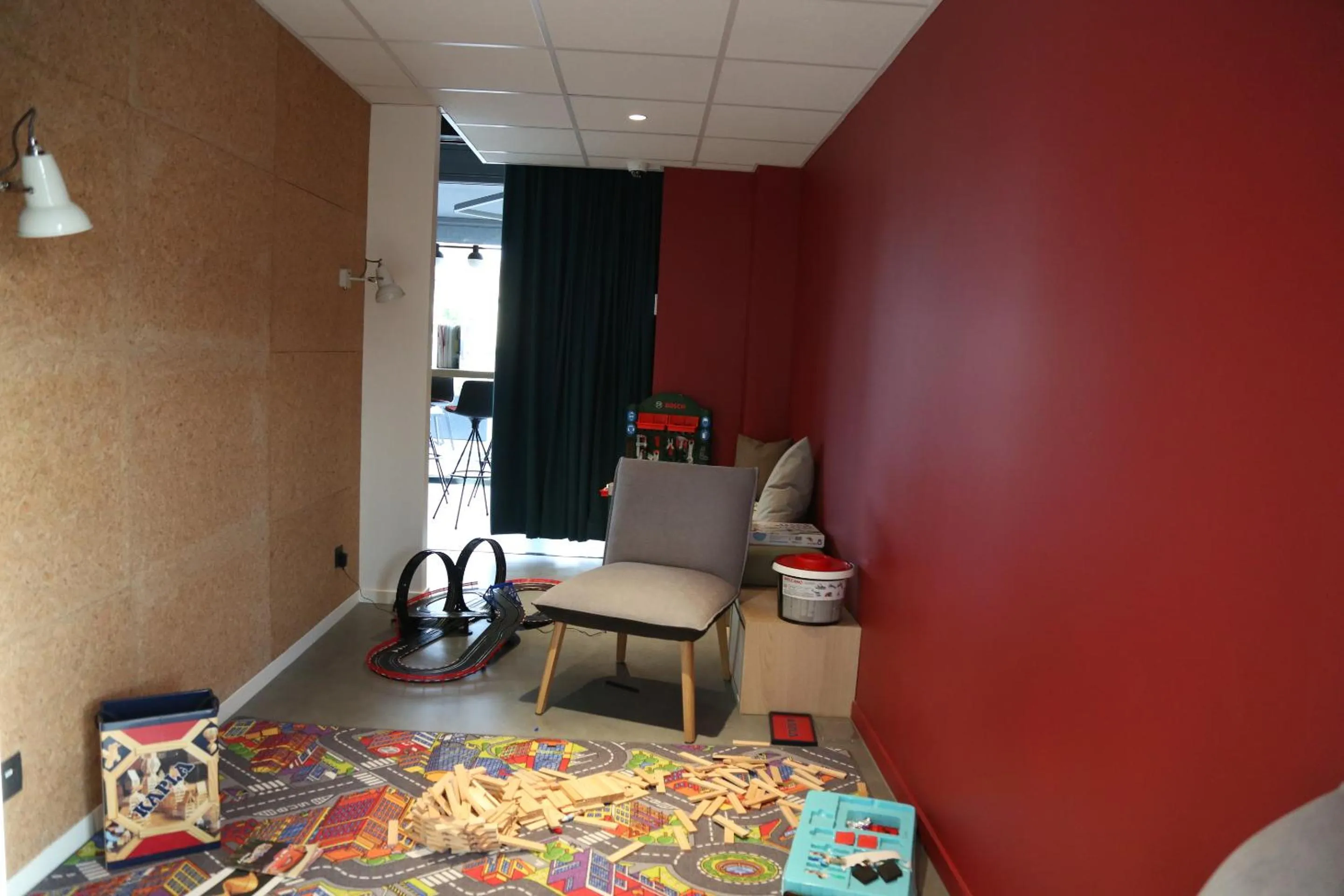 children in ibis Styles Bâle-Mulhouse Aéroport
