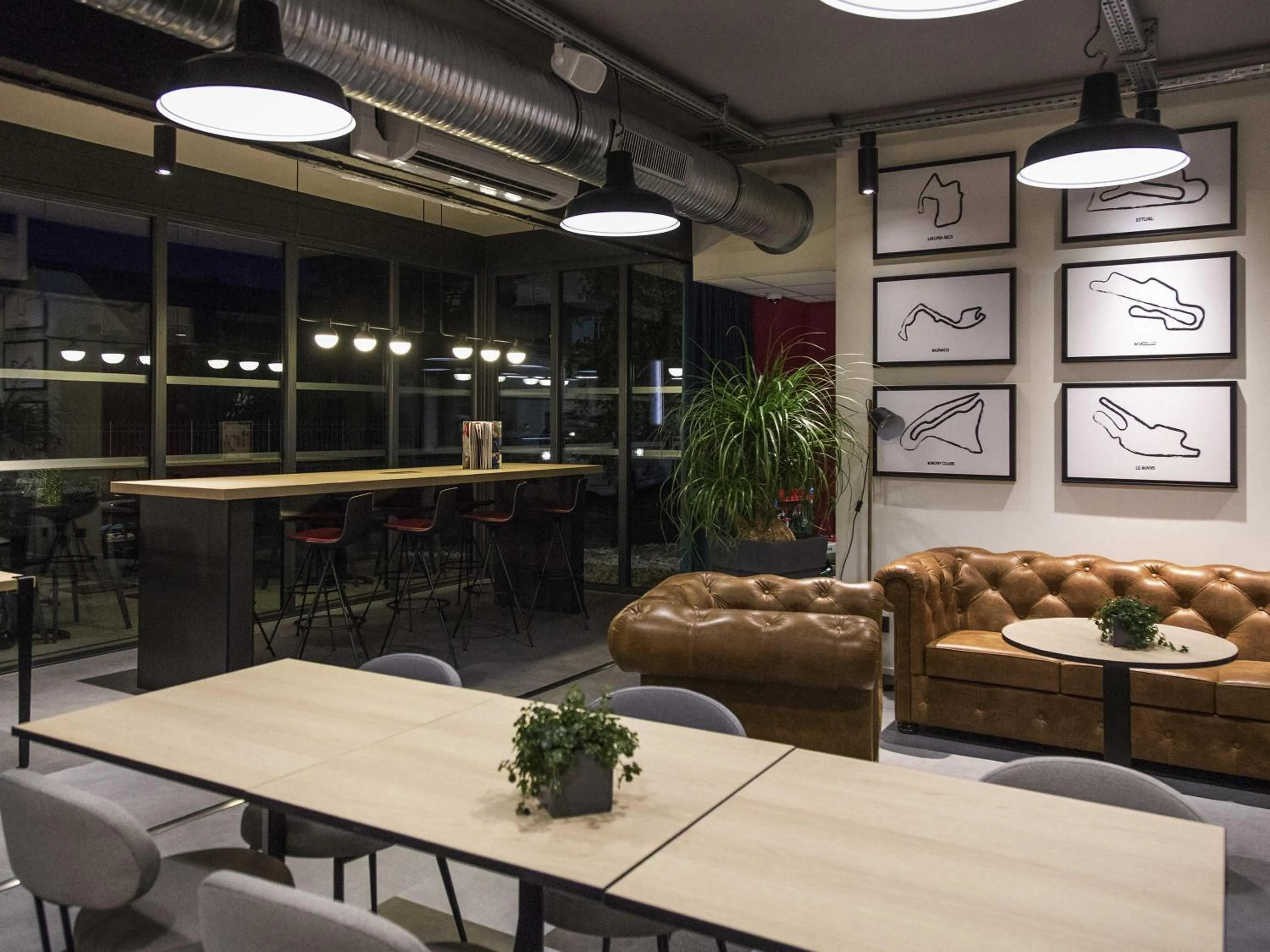 Restaurant/places to eat in ibis Styles Bâle-Mulhouse Aéroport