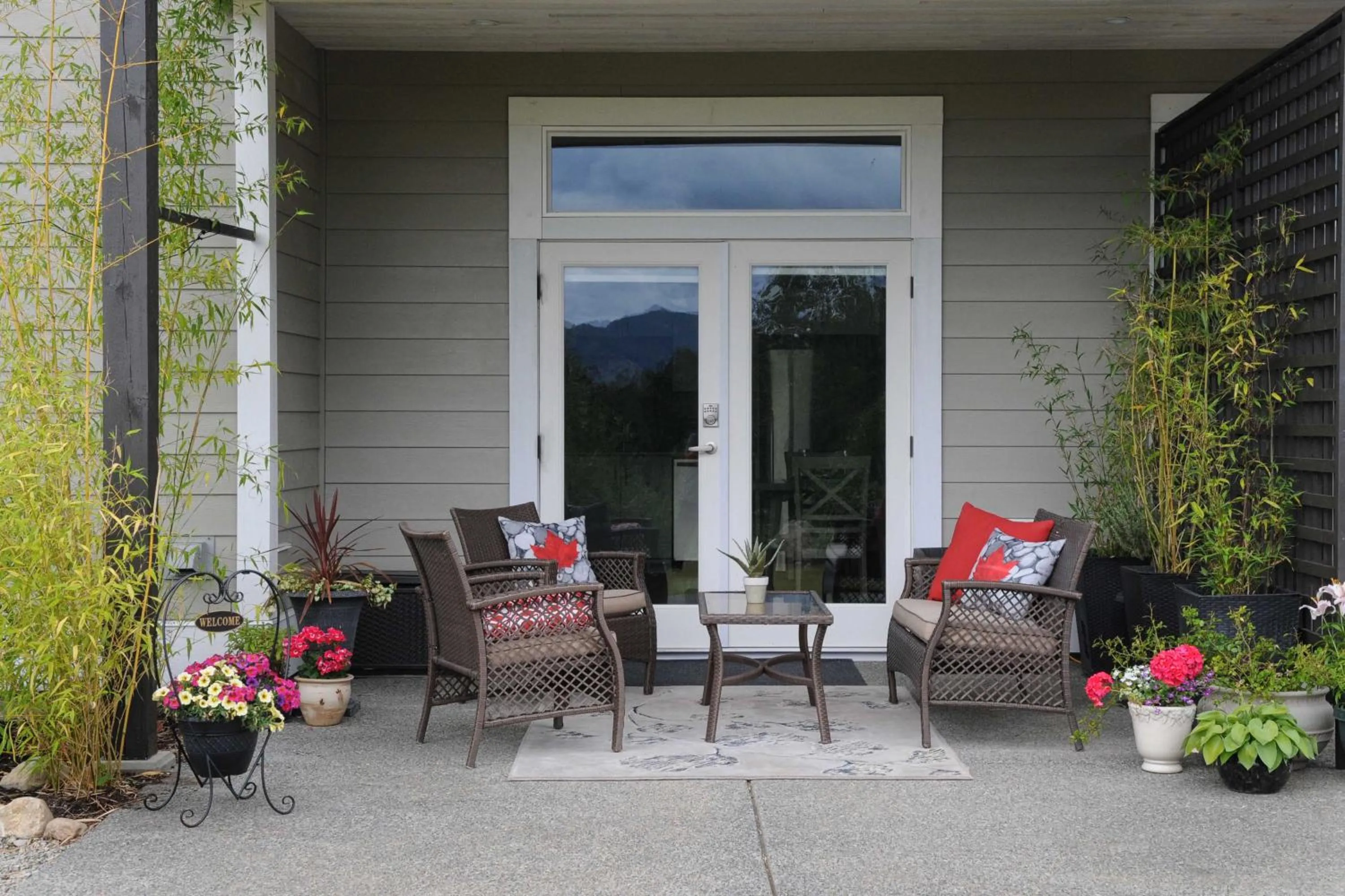 Patio in Valley View